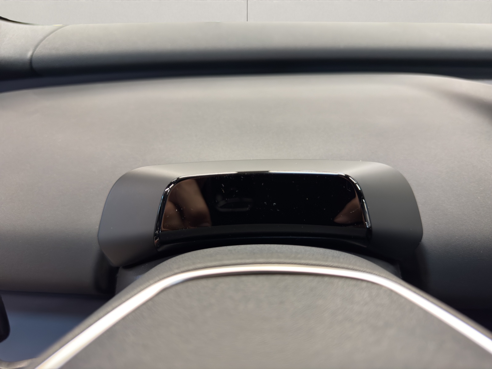 VOLVO EX30 E60 Core-image-9