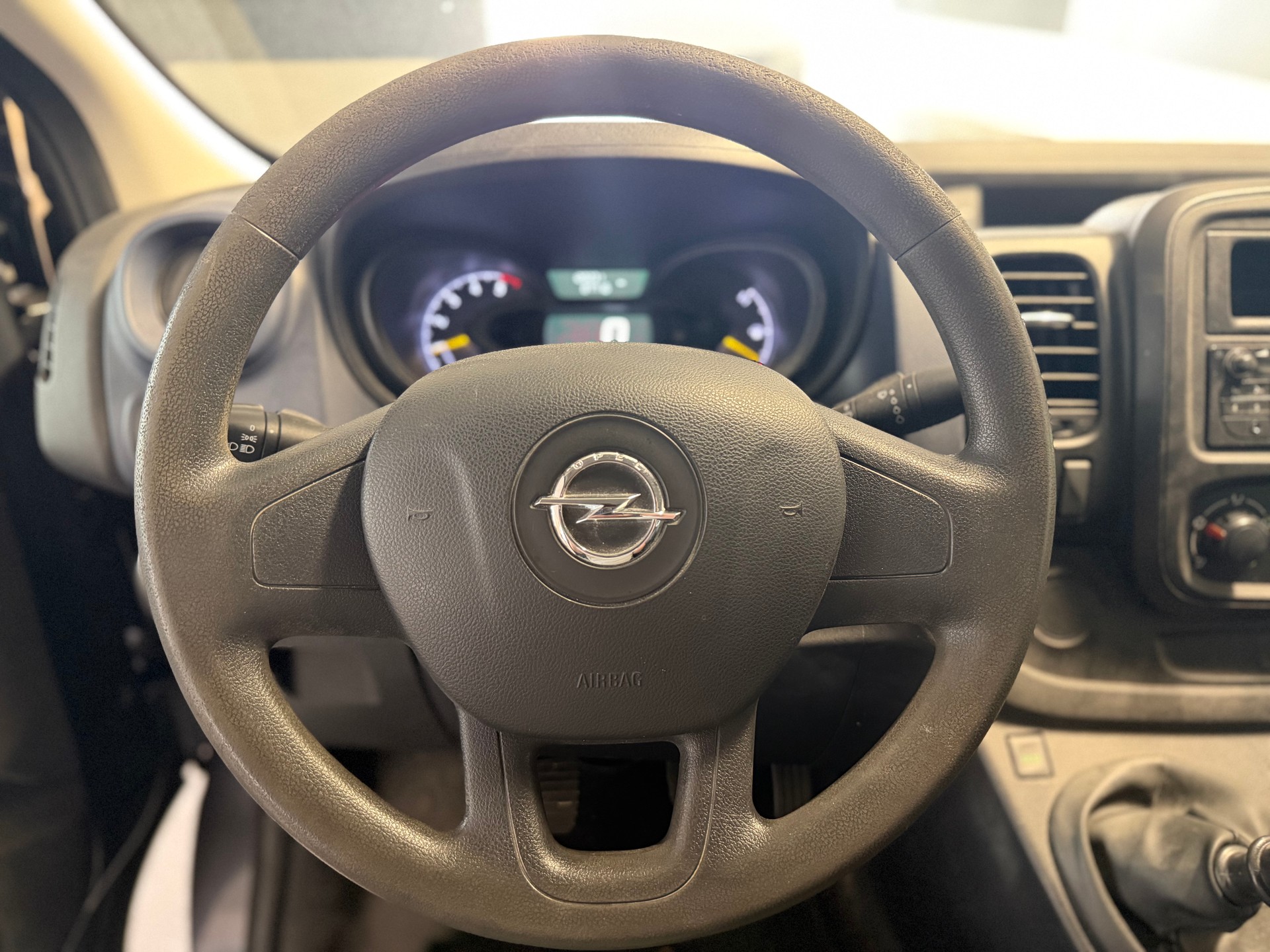 OPEL Vivaro 1.6 CDTI ecoFLEX 2.9t L1H1-image-11