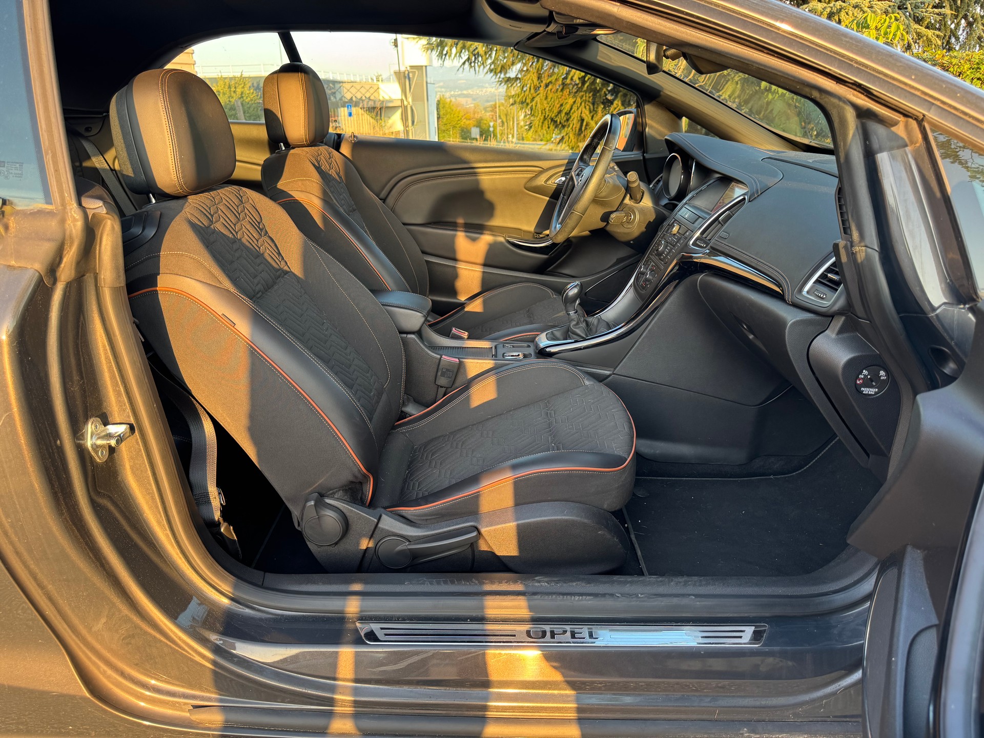 OPEL CASCADA-image-5