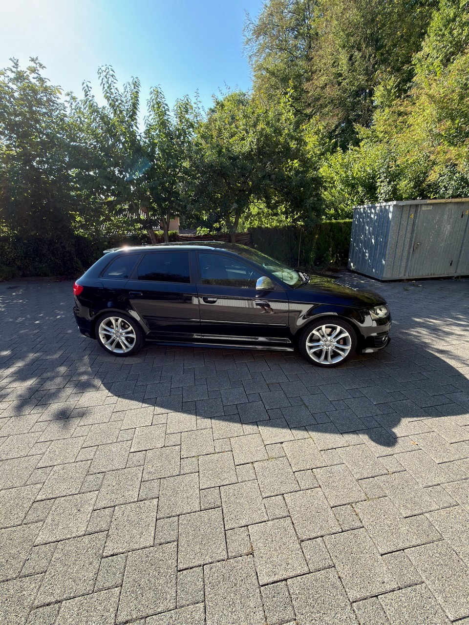 AUDI 2.0 T FSI quattro-image-3