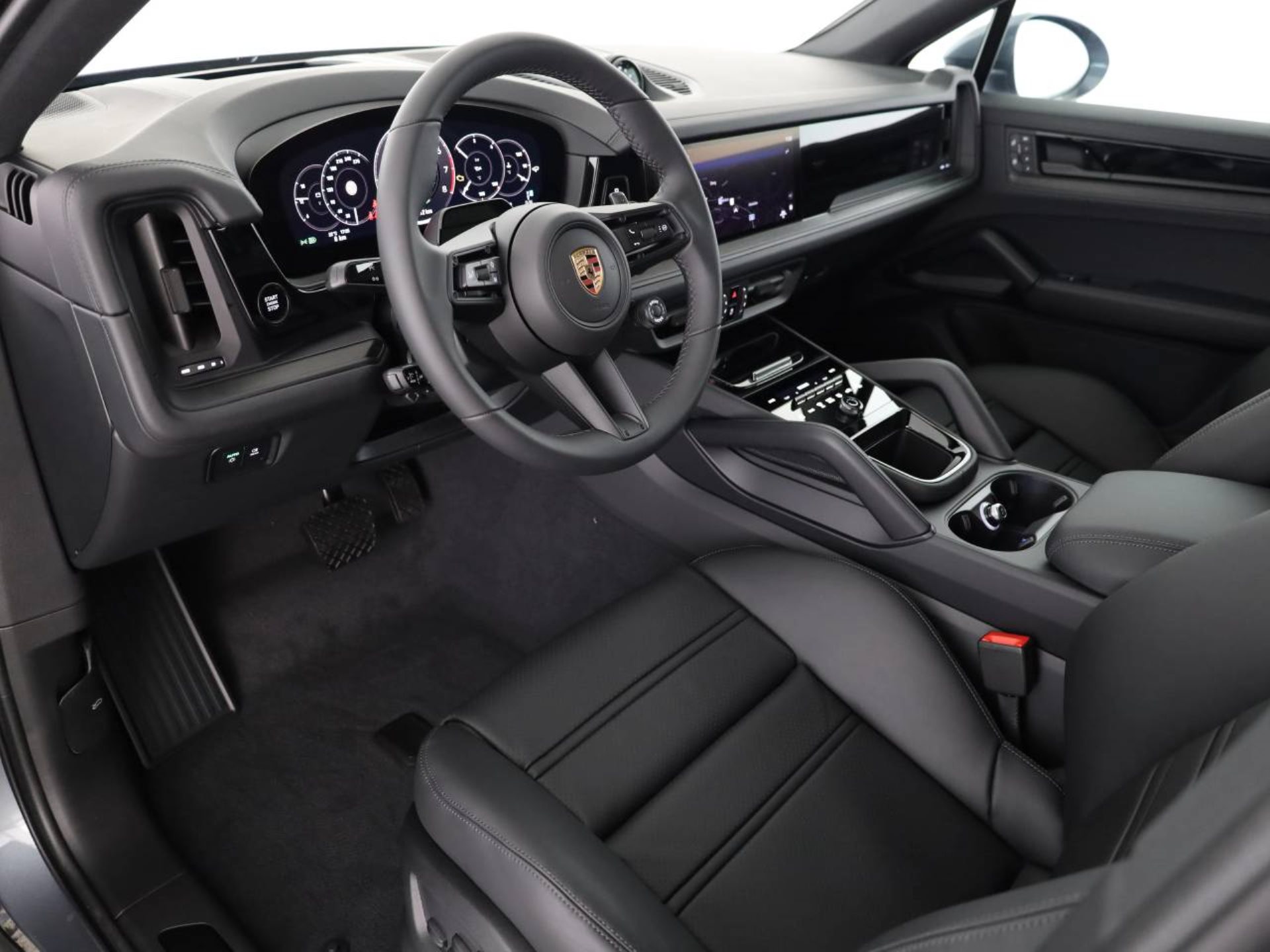 PORSCHE Cayenne E-Hybrid Coupé Black Edition-image-3