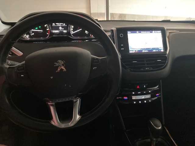 PEUGEOT 1.2 PureTech 130 Allure S/S-image-5