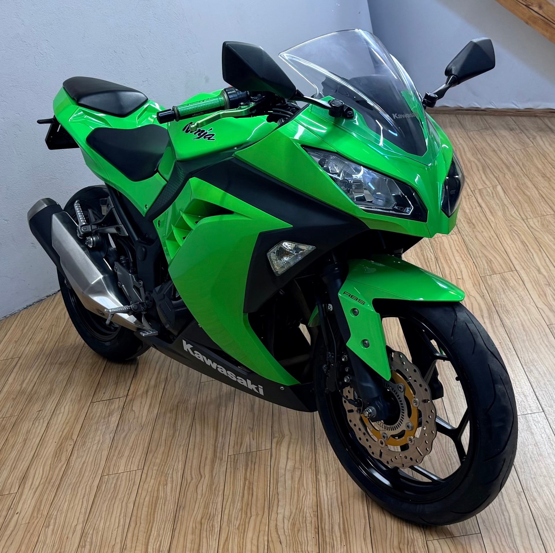 KAWASAKI Ninja 300 ABS