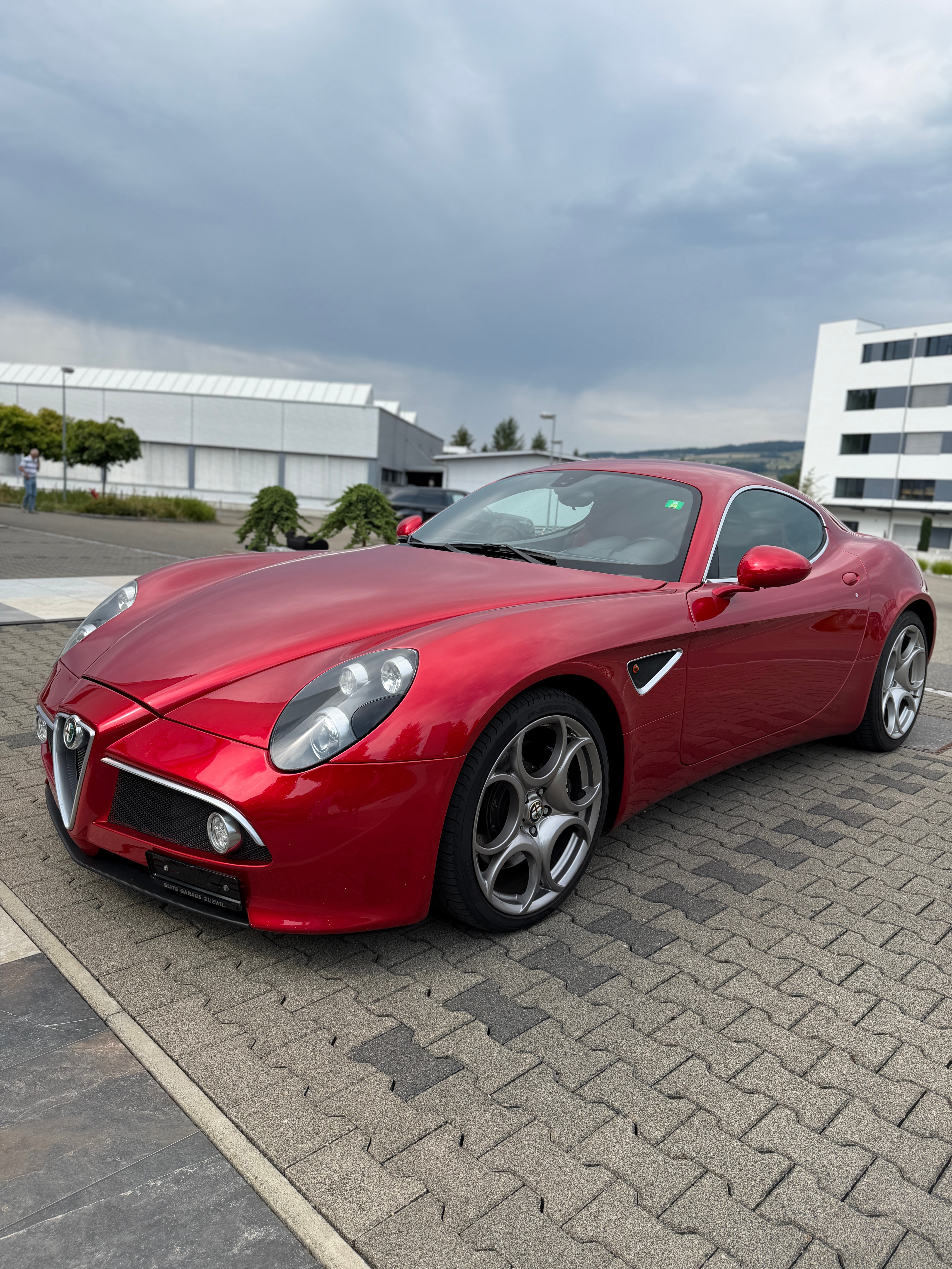 Car photo