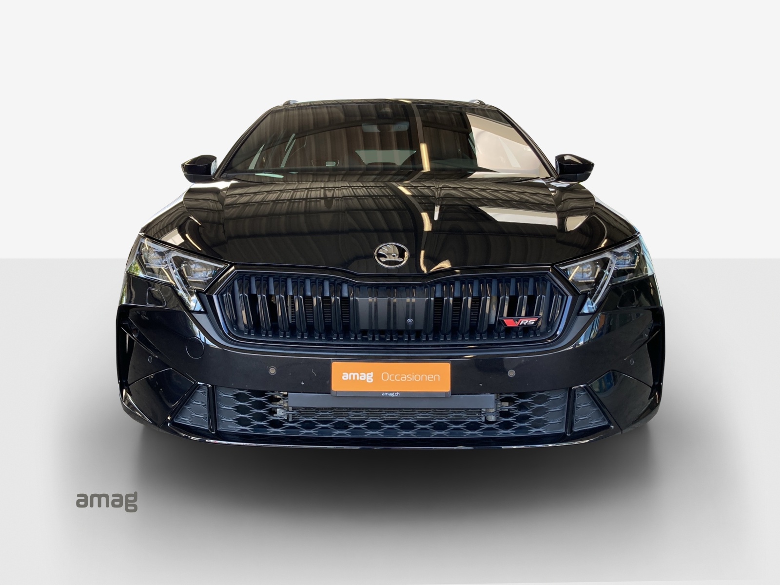 SKODA Octavia Combi 2.0 TSI DSG RS-image-6