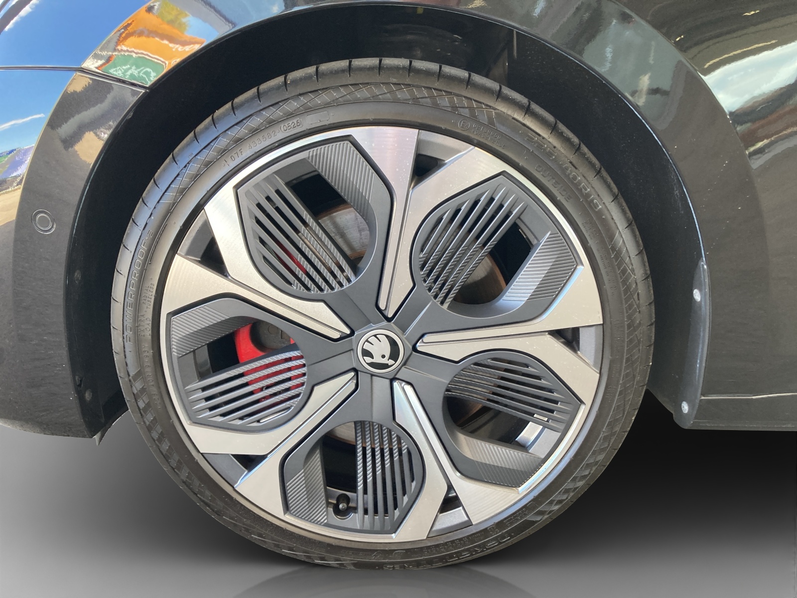 SKODA Octavia Combi 2.0 TSI DSG RS-image-15
