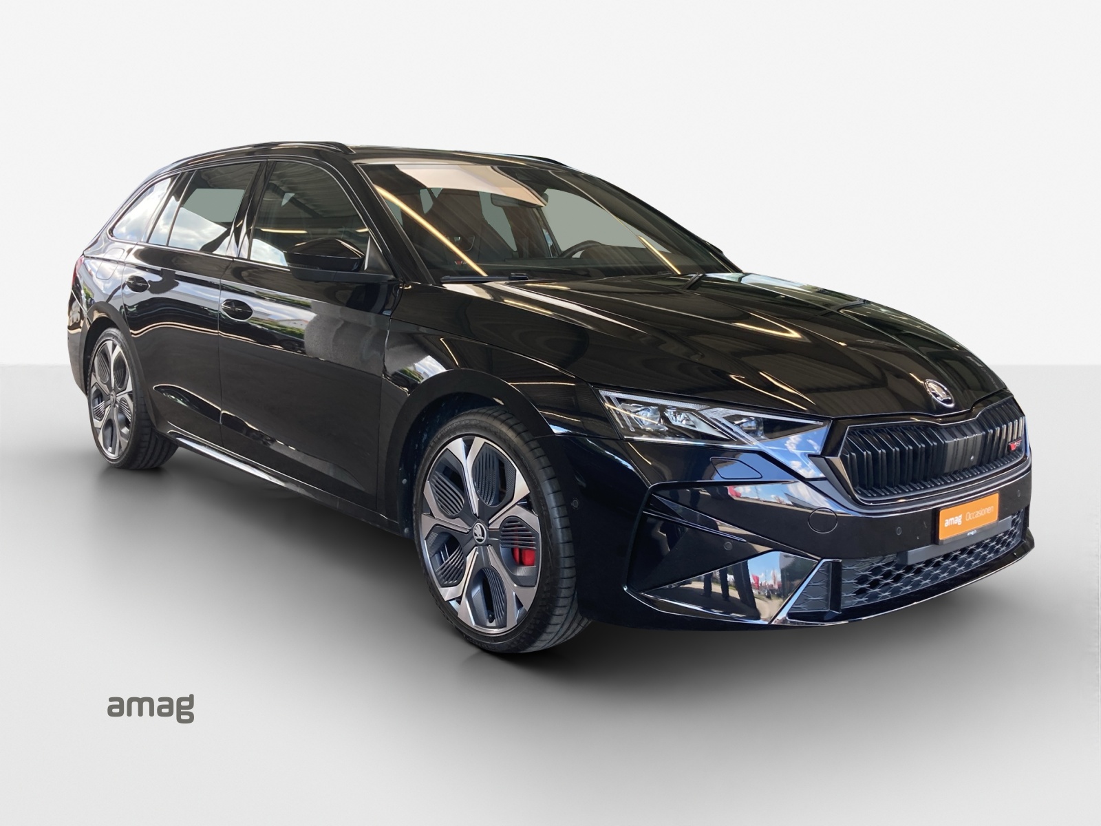 SKODA Octavia Combi 2.0 TSI DSG RS-image-5