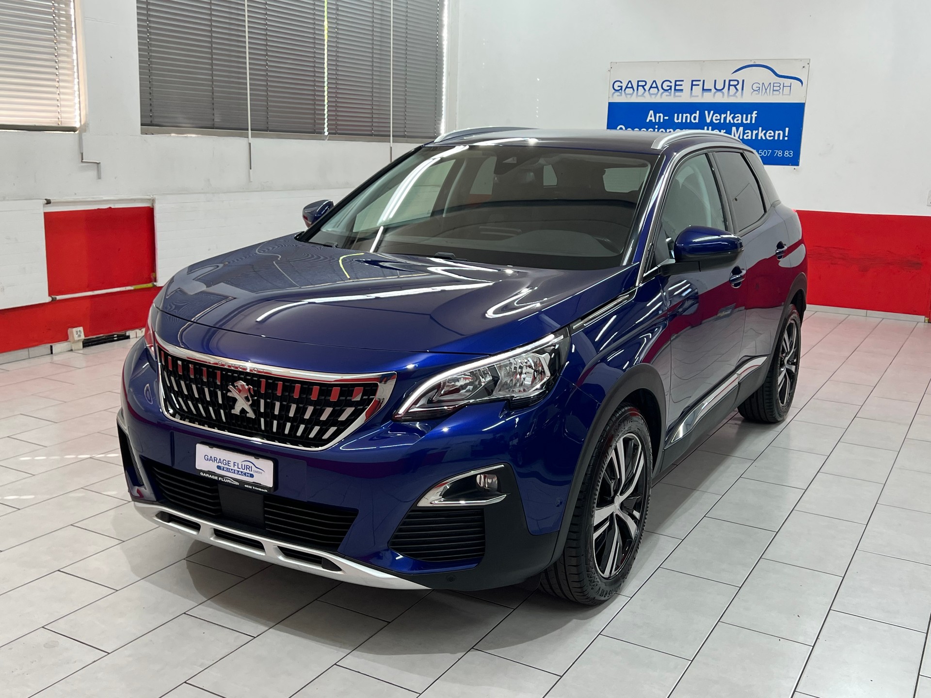 PEUGEOT 3008 1.5 BlueHDi Allure EAT-image-1