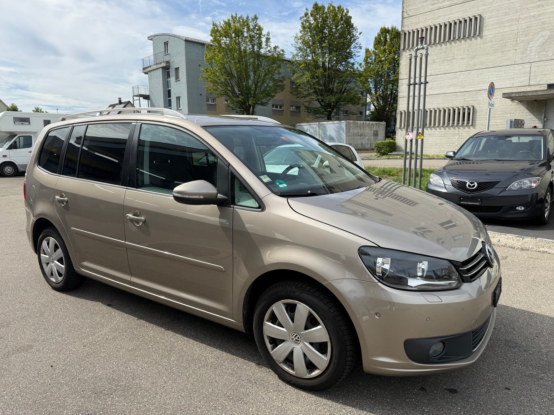 VW Touran 1.4 TSI Comfortline-image-2