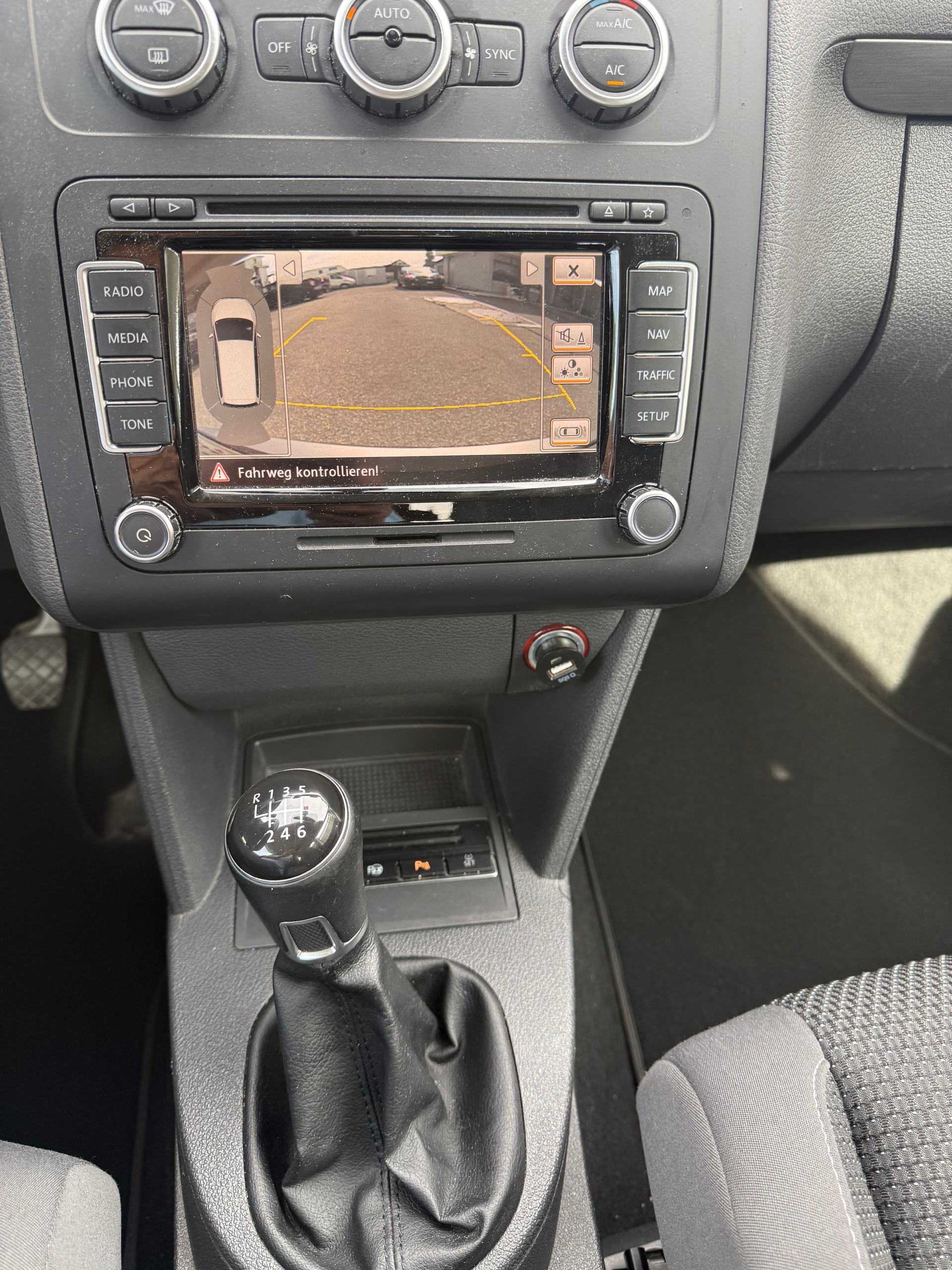 VW Touran 1.4 TSI Comfortline-image-7