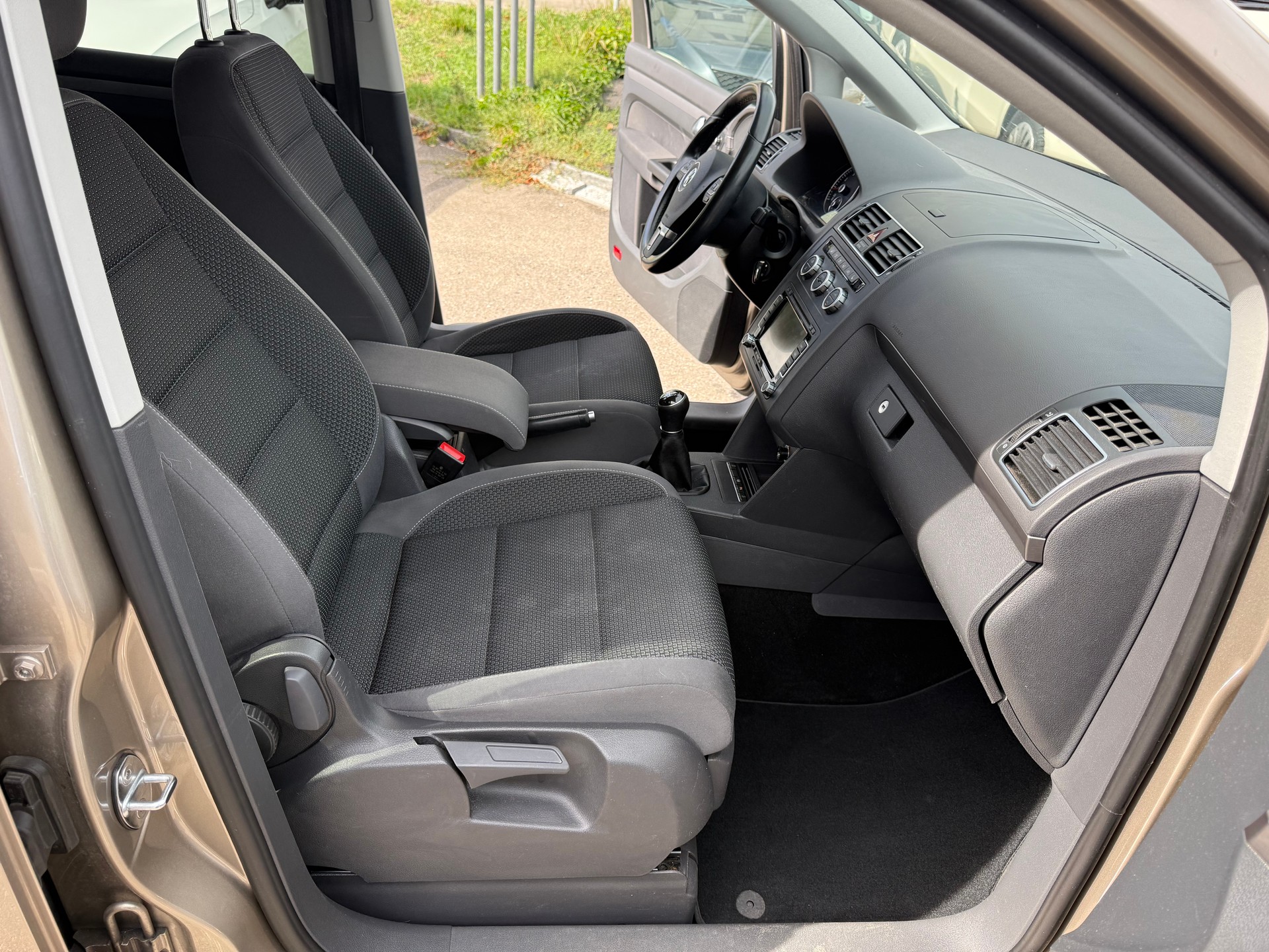 VW Touran 1.4 TSI Comfortline-image-9