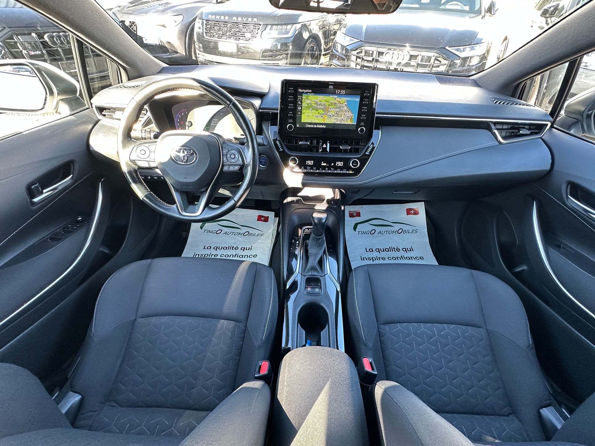 TOYOTA Corolla Touring Sports 1.8 HSD Comfort e-CVT-image-14