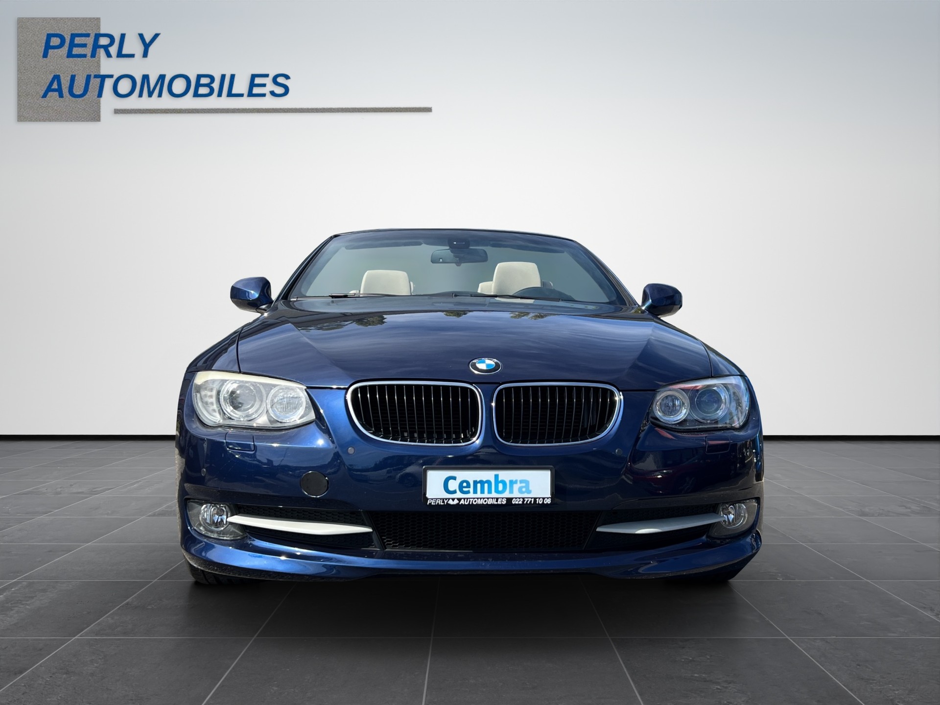 BMW 320i Cabriolet