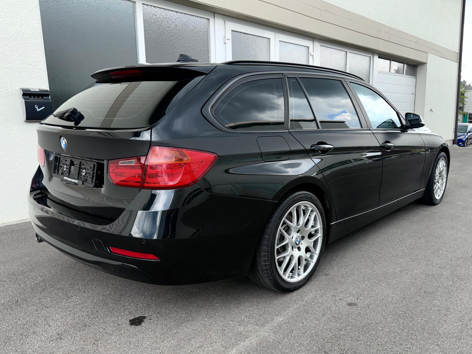 BMW 318d Touring Sport Line Steptronic-image-1