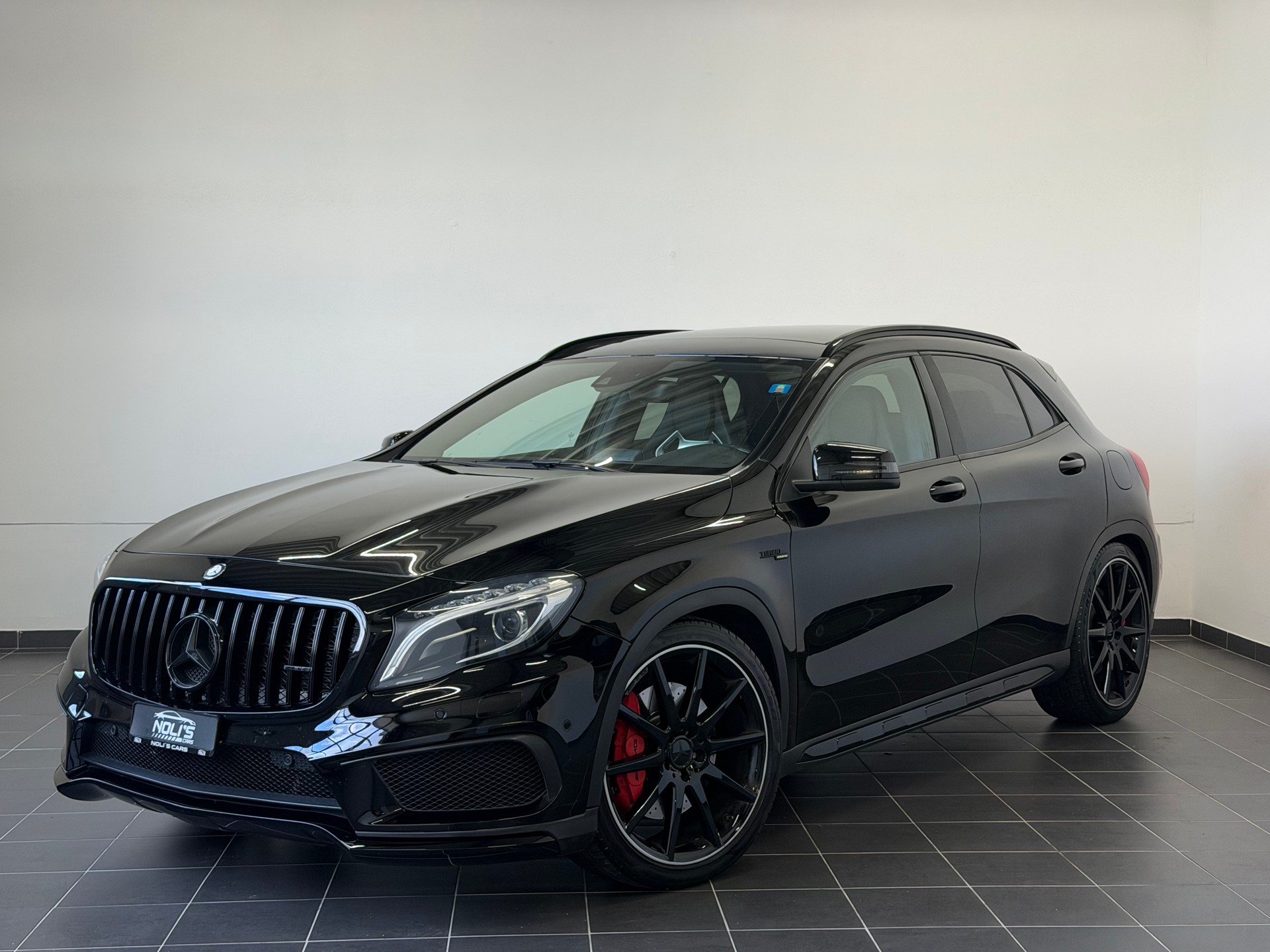 MERCEDES-BENZ GLA 45 AMG 4Matic 7G-DCT-image-0