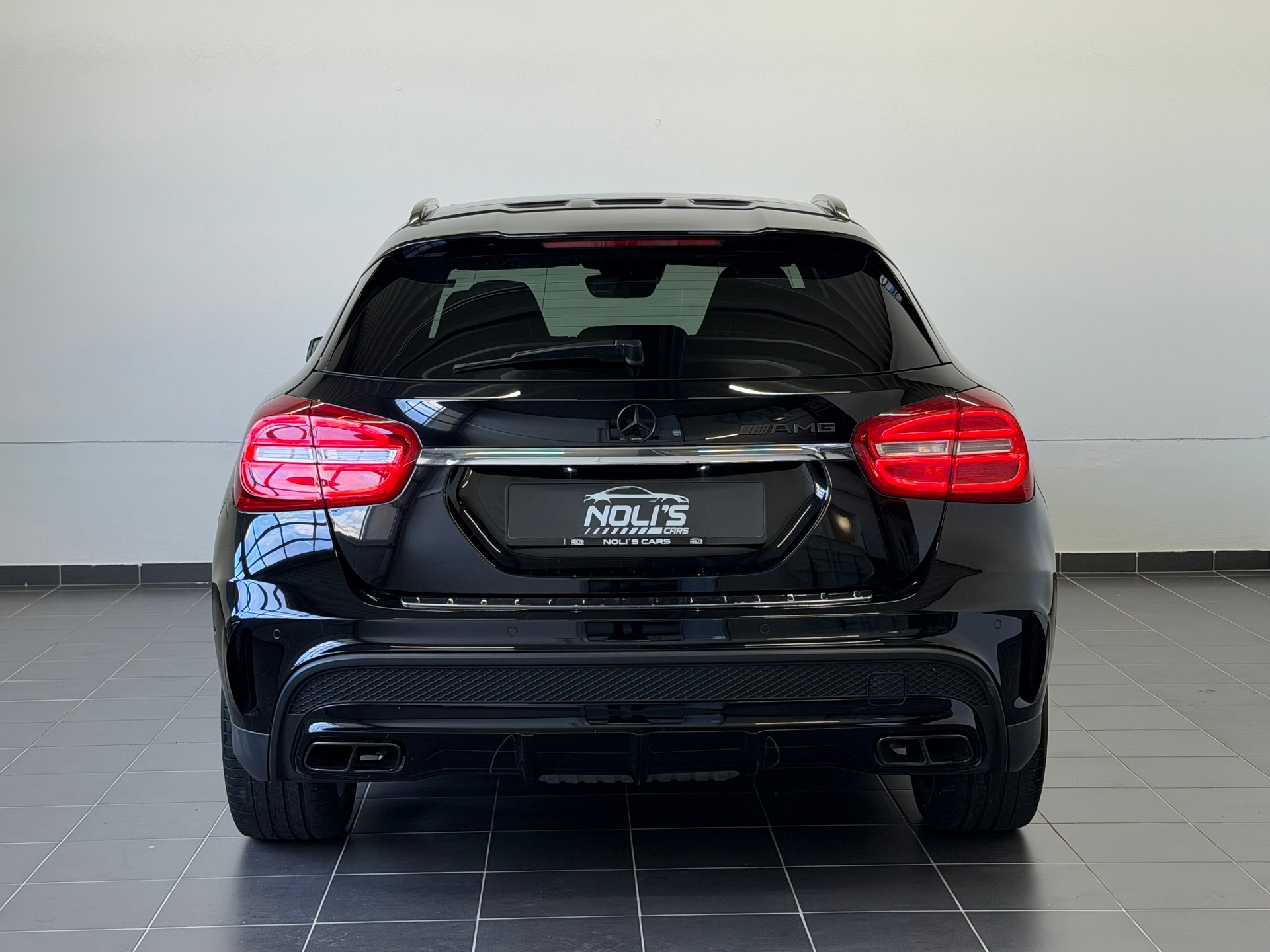 MERCEDES-BENZ GLA 45 AMG 4Matic 7G-DCT-image-6