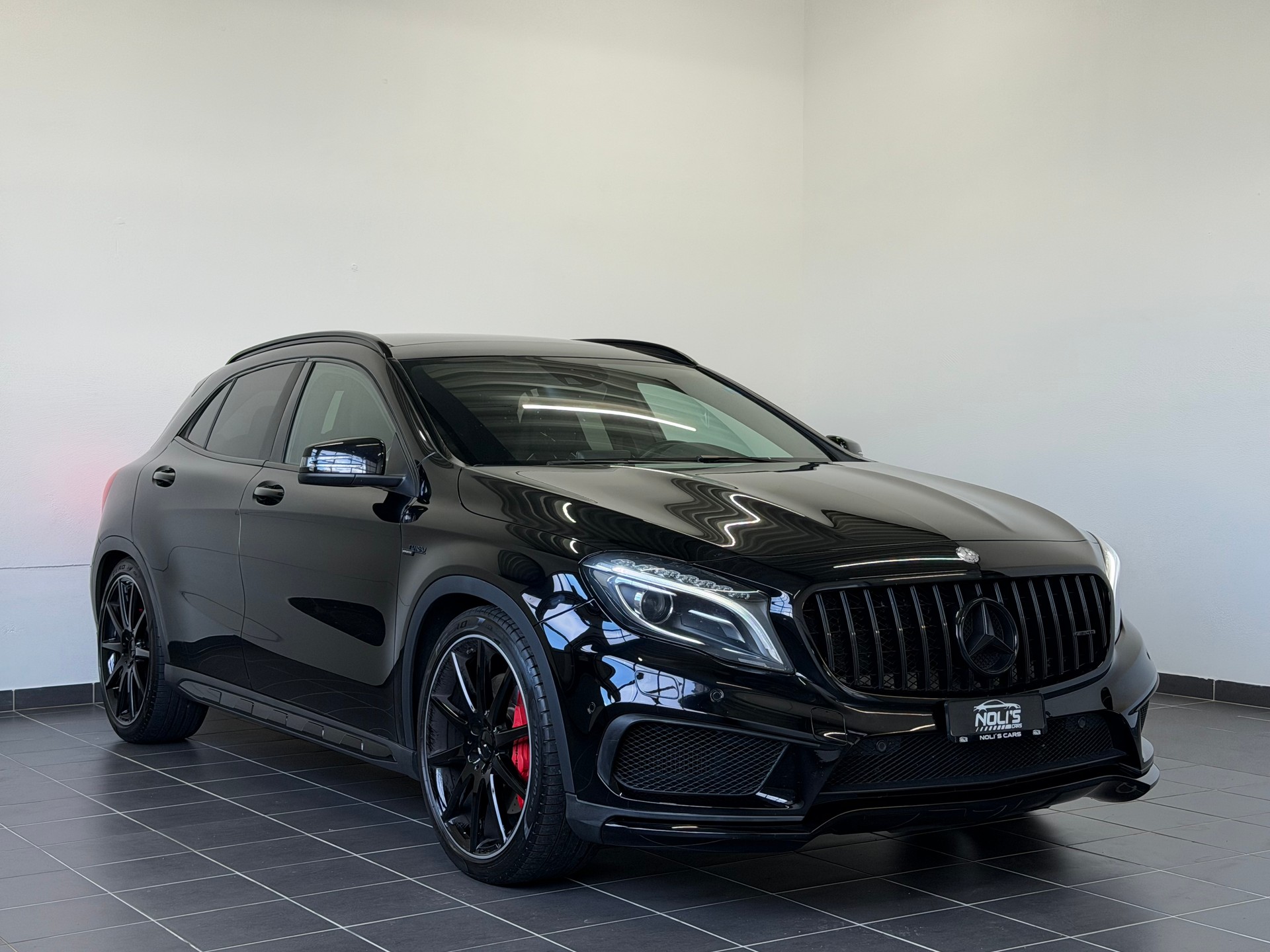 MERCEDES-BENZ GLA 45 AMG 4Matic 7G-DCT-image-1