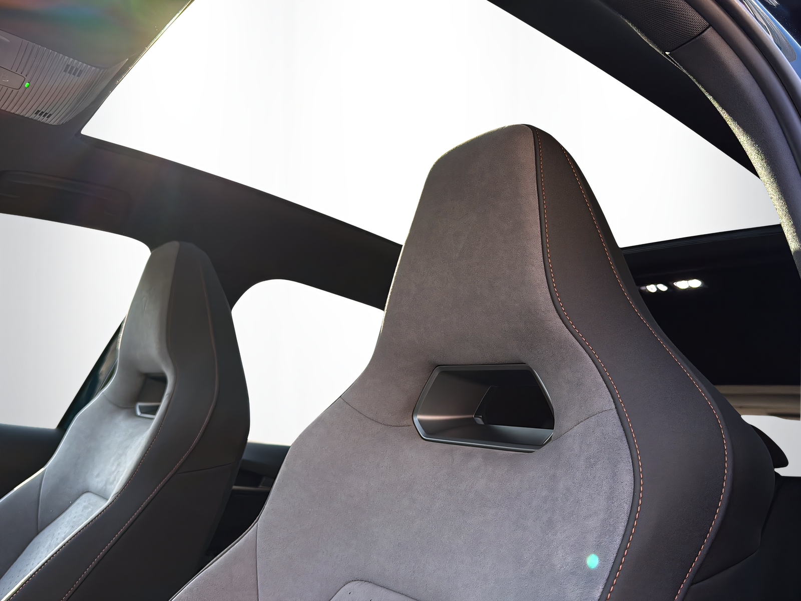 CUPRA Born 58 kWh *MASSAGESITZE*-image-11