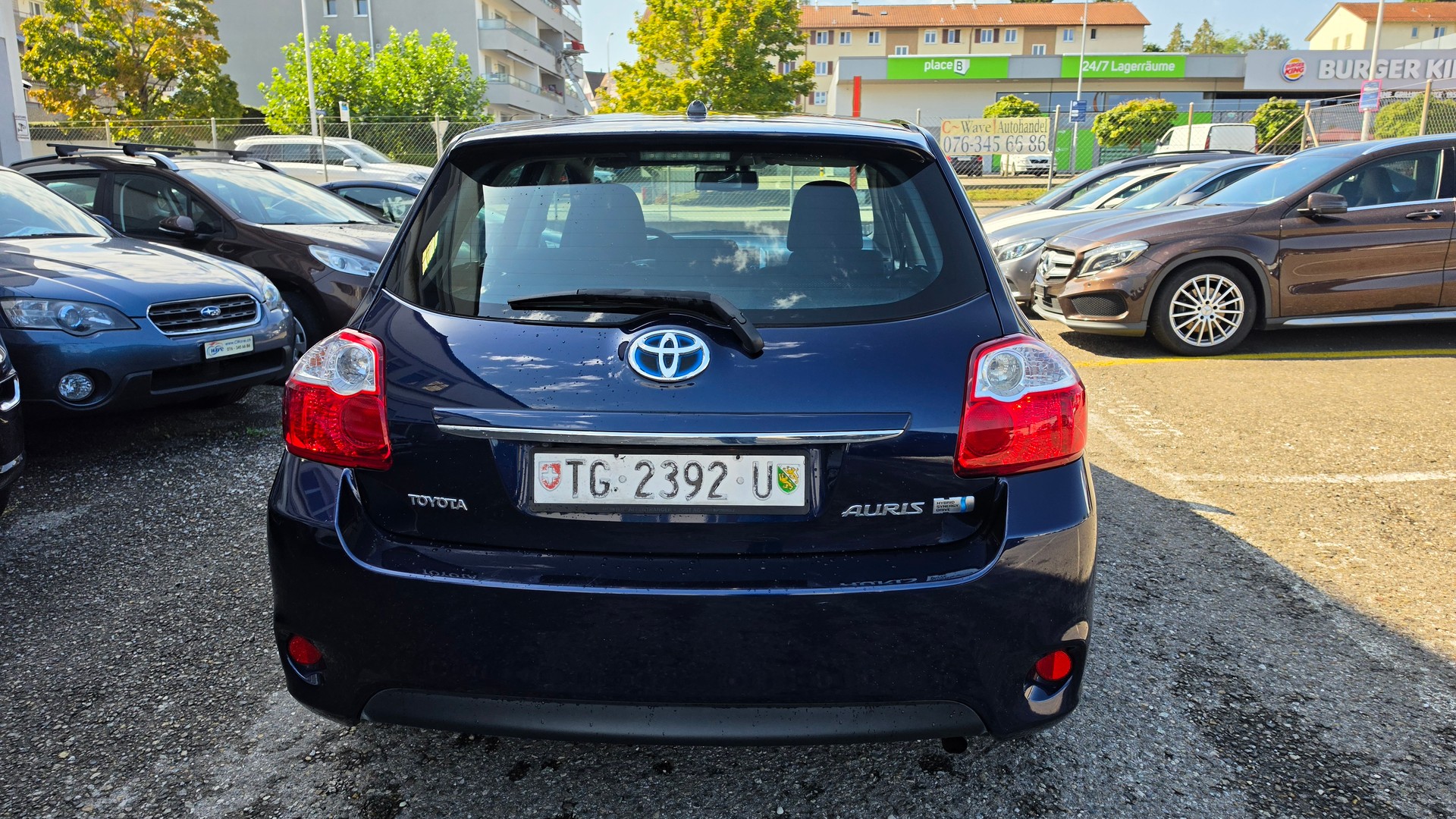 TOYOTA Auris 1.8 16V HSD Linea Sol Premium-image-6