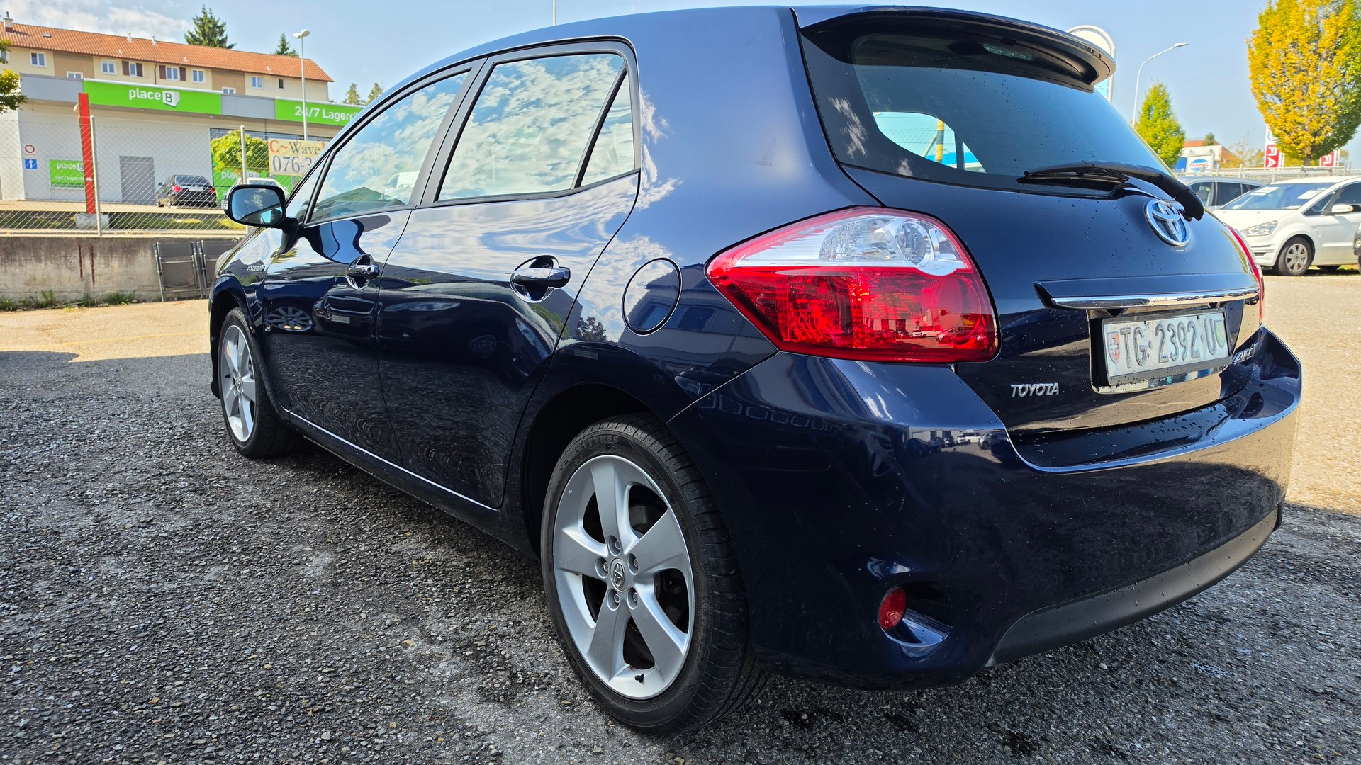 TOYOTA Auris 1.8 16V HSD Linea Sol Premium-image-7