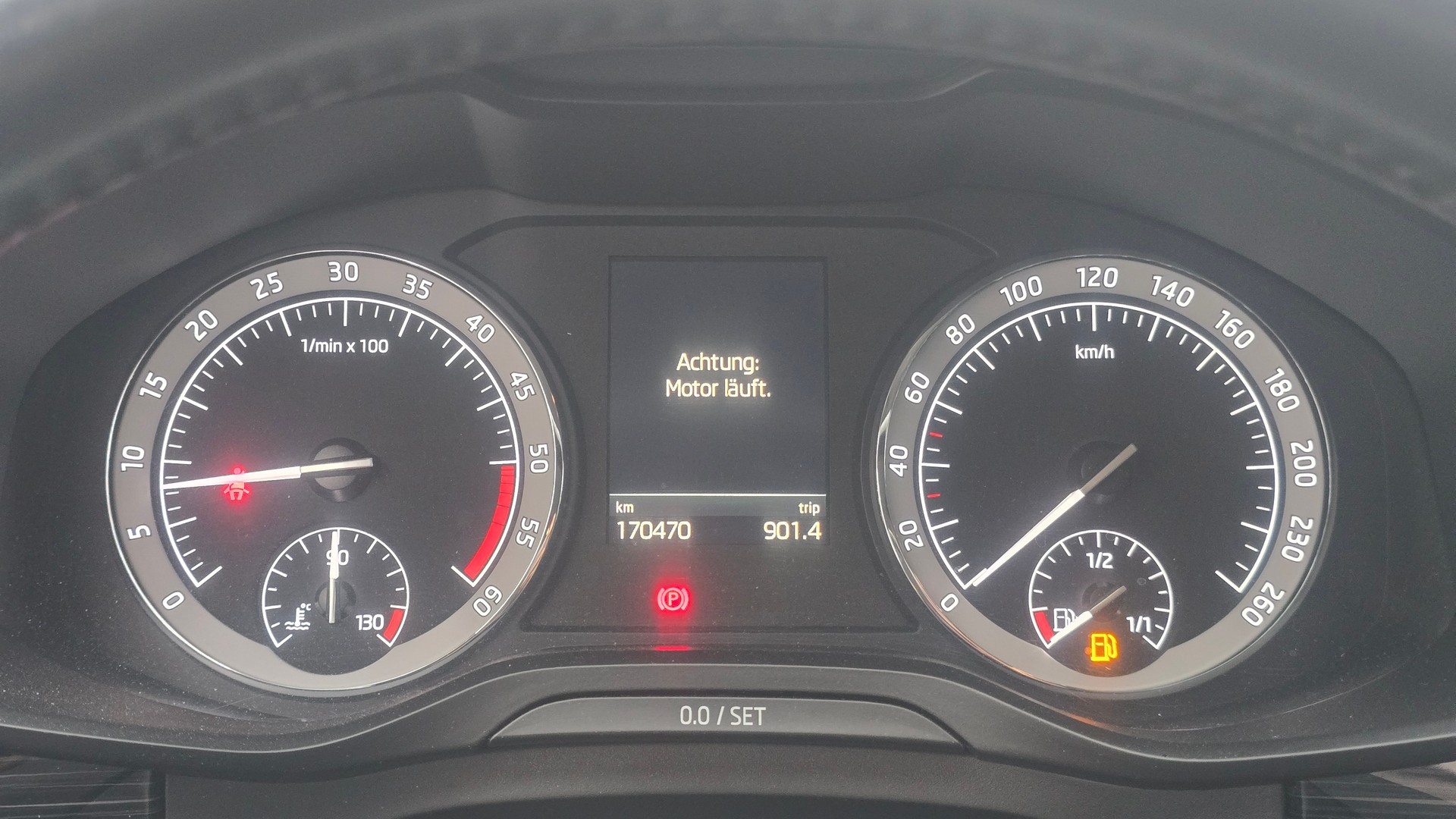 SKODA Kodiaq 2.0 TDI SCR Style 4x4 DSG-image-14