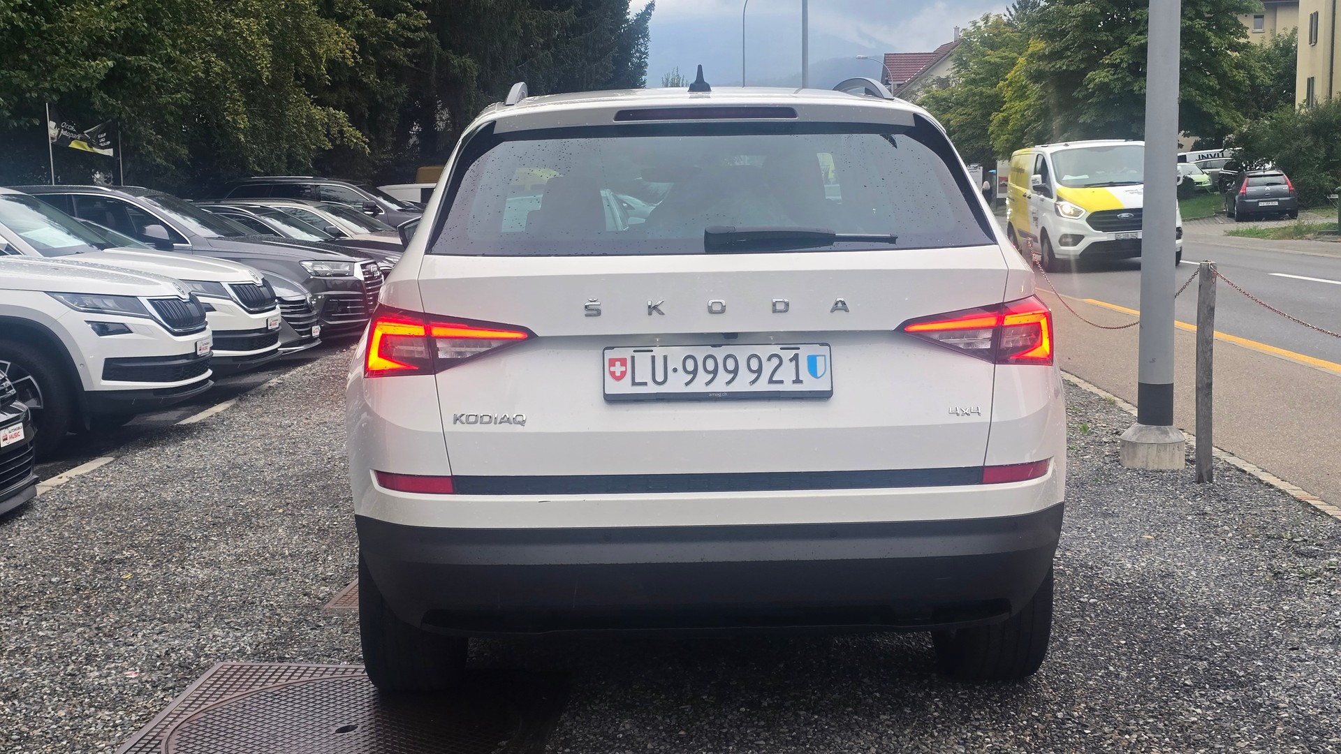 SKODA Kodiaq 2.0 TDI SCR Style 4x4 DSG-image-5