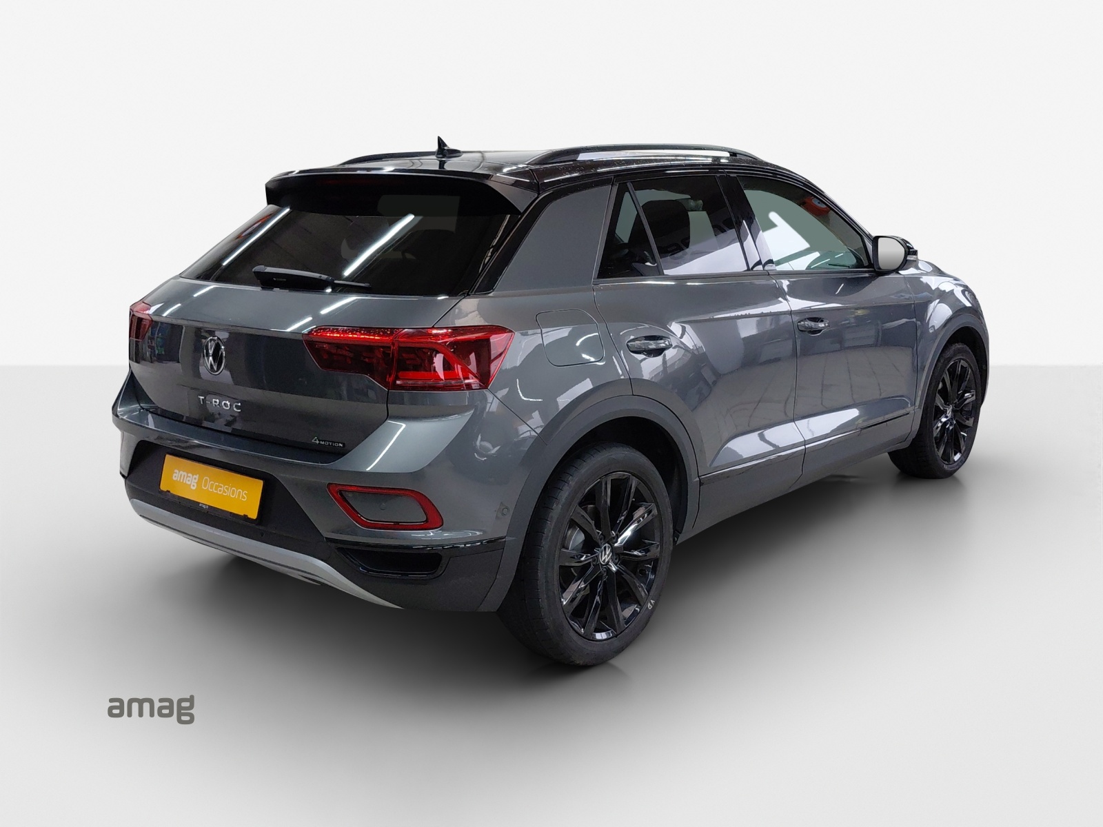 VW T-Roc 2.0 TSI Style DSG 4Motion-image-4