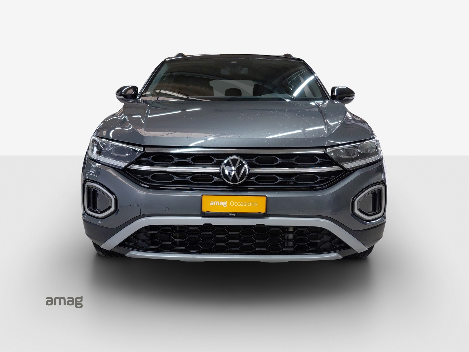 VW T-Roc 2.0 TSI Style DSG 4Motion-image-6