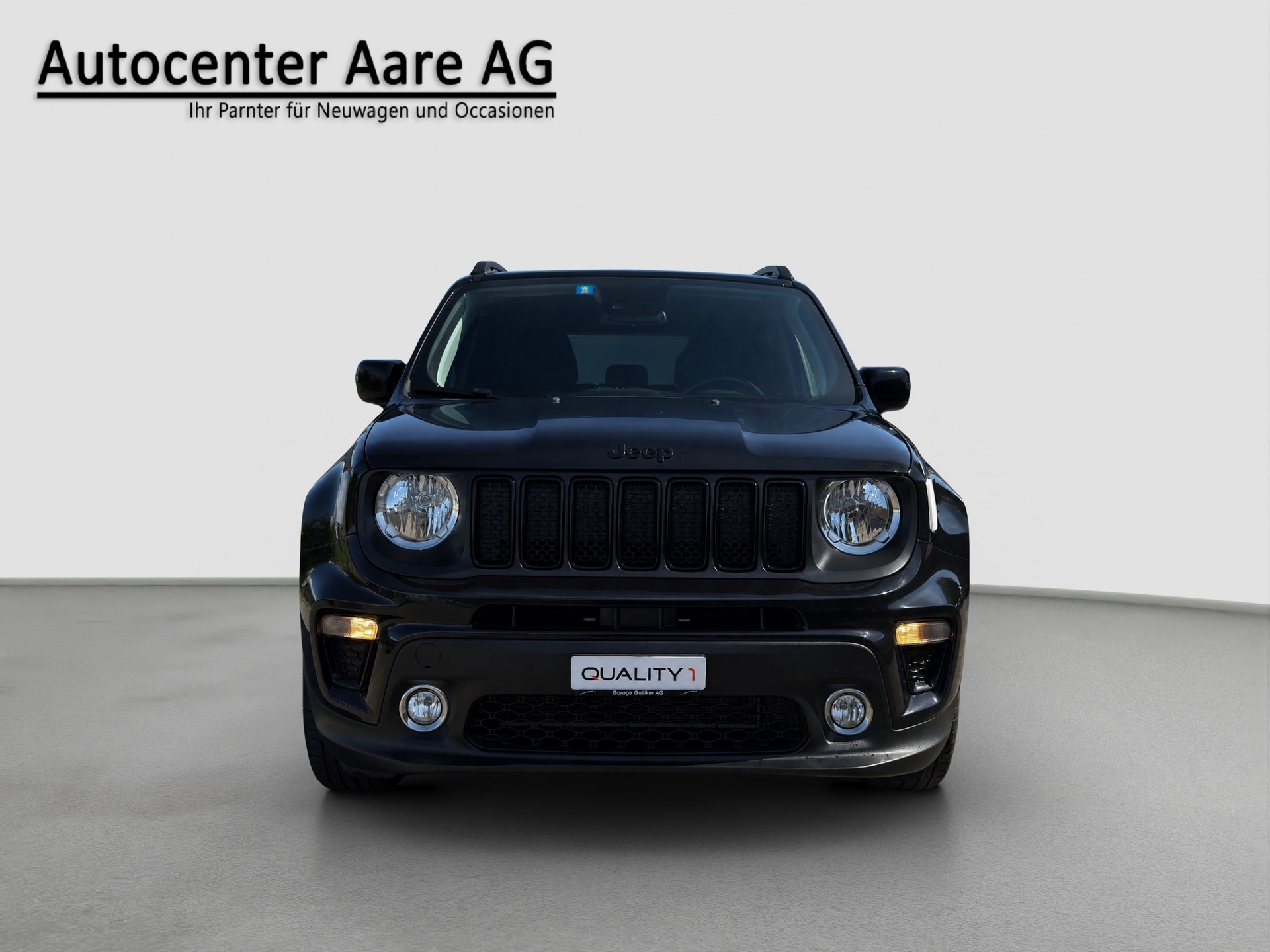 JEEP Renegade 1.0 Turbo Night Eagle-showroom-element-1