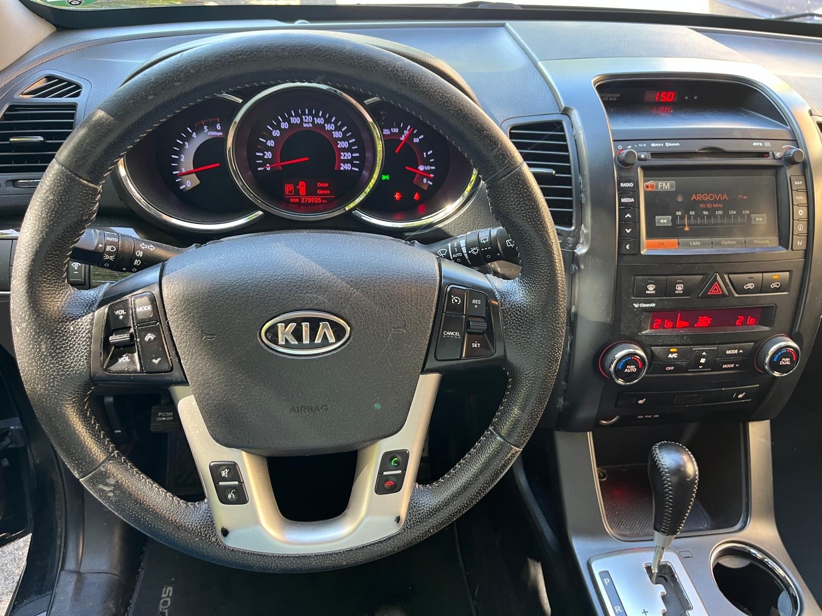 KIA Sorento 2.2 CRDI Style Automatic-image-9