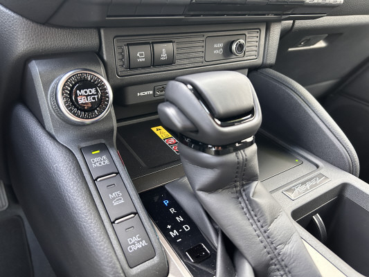 TOYOTA LandCruiser 2.8TD 48V Reb-image-12