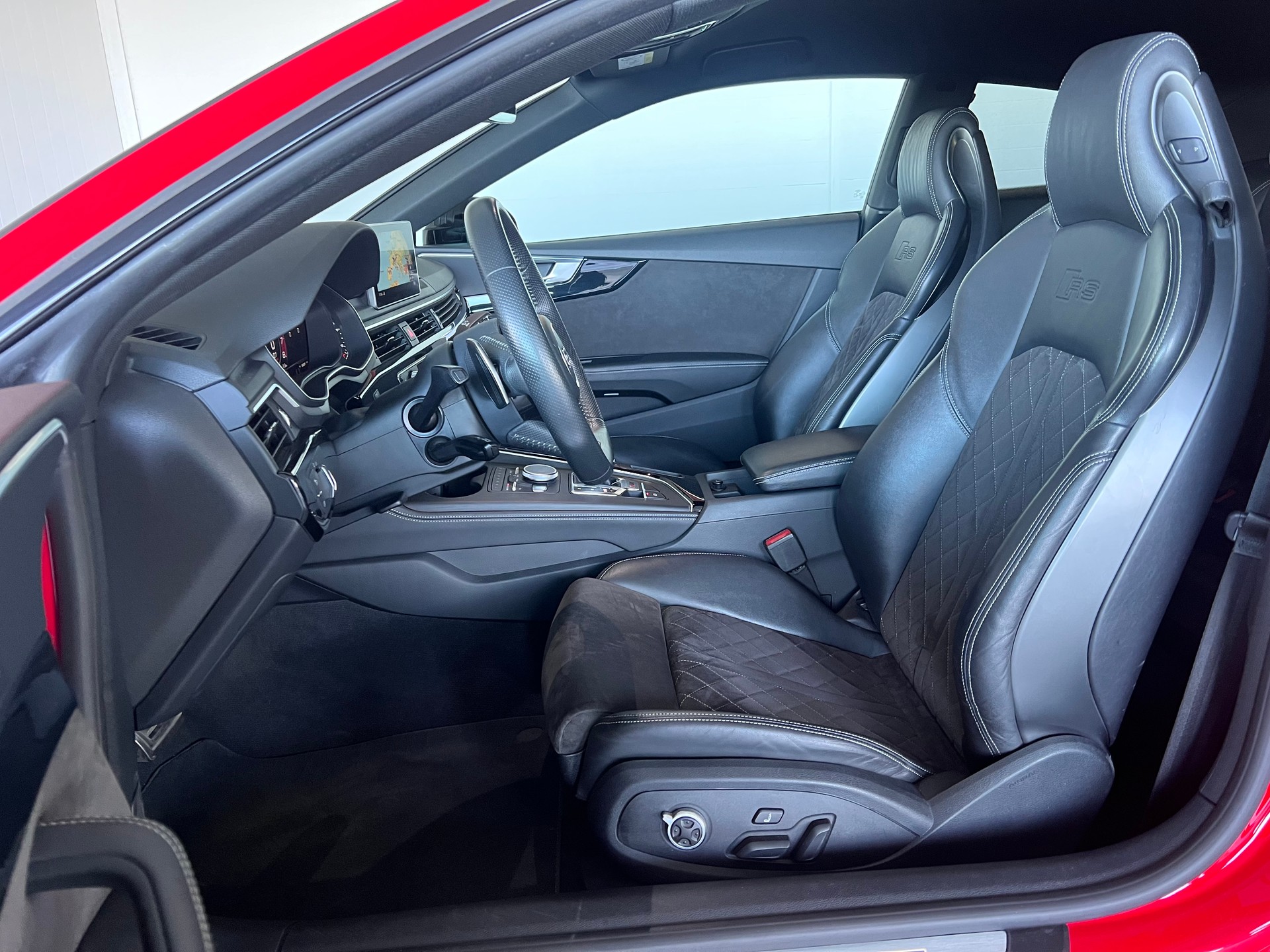 AUDI RS5 Coupé 2.9 TFSI quattro tiptronic-image-10