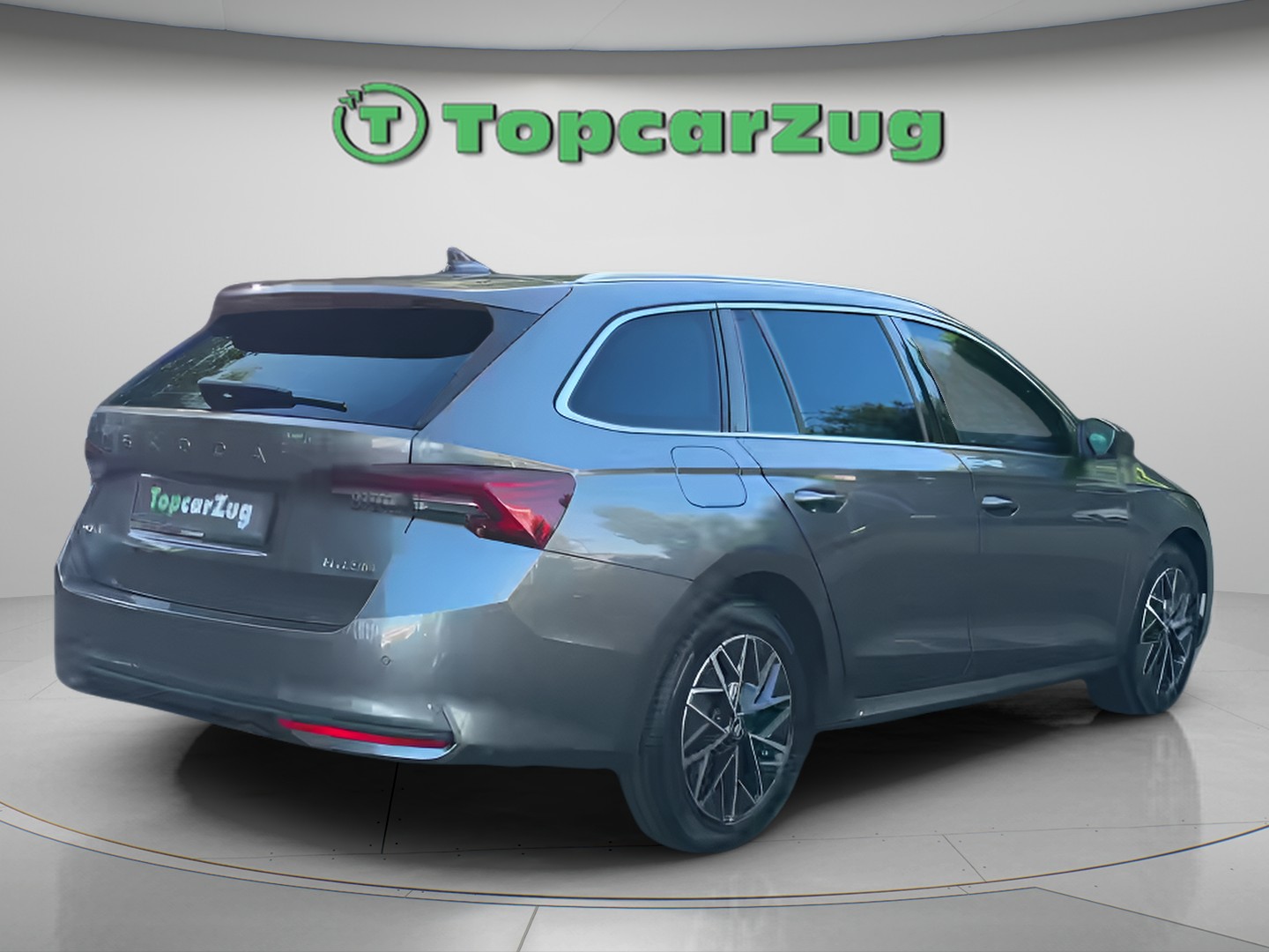 SKODA Octavia Combi 1.5 TSI mHEV DSG Selection-image-5