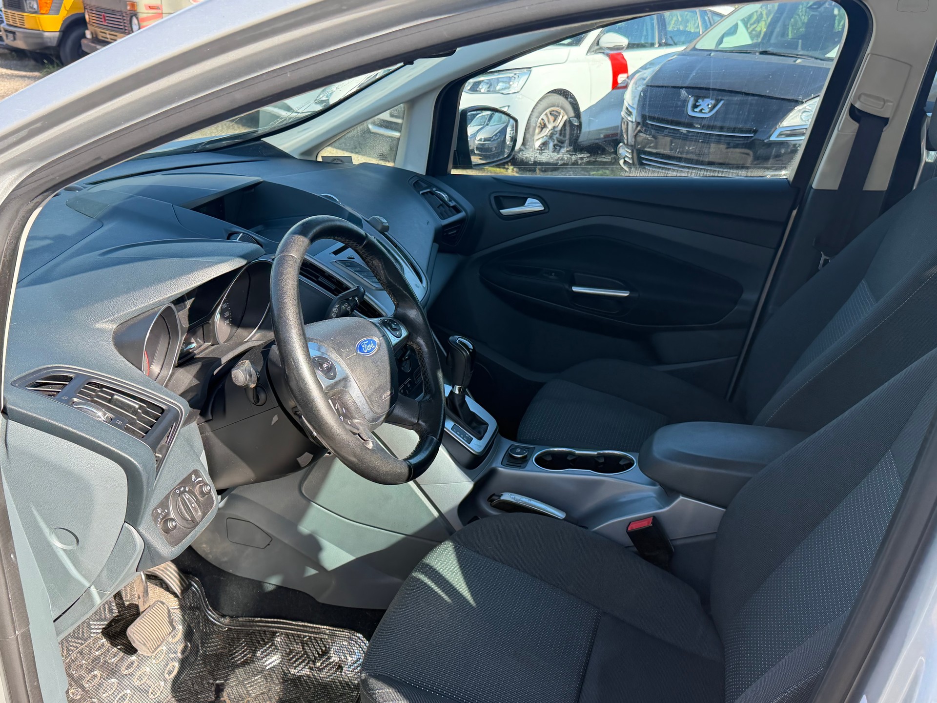 FORD Grand C-Max 2.0 TDCi-image-5