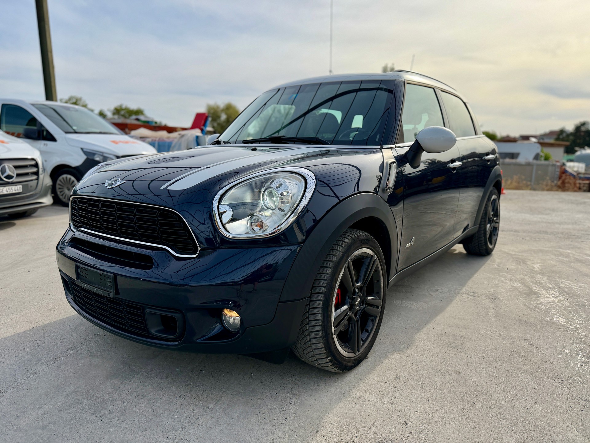 MINI Countryman Cooper S ALL4 Steptronic Snowhill-image-0