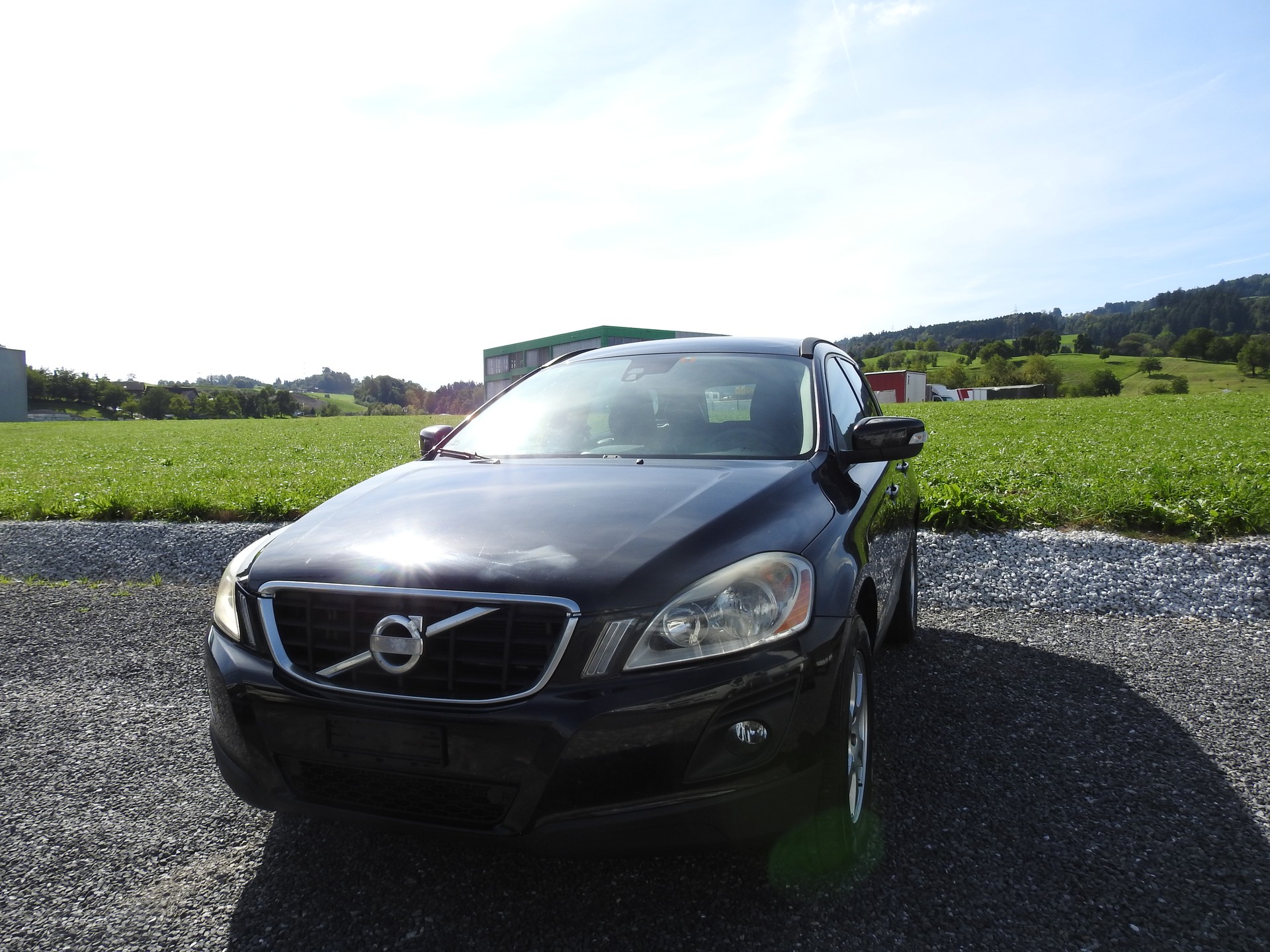 VOLVO XC60 2.4D AWD-image-0