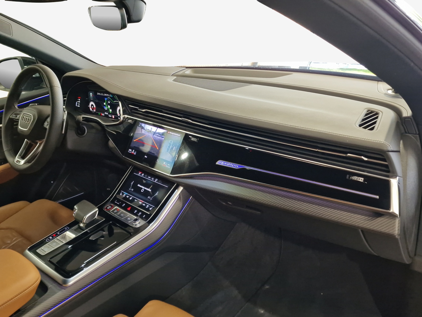 AUDI RSQ8 performance quattro-image-13