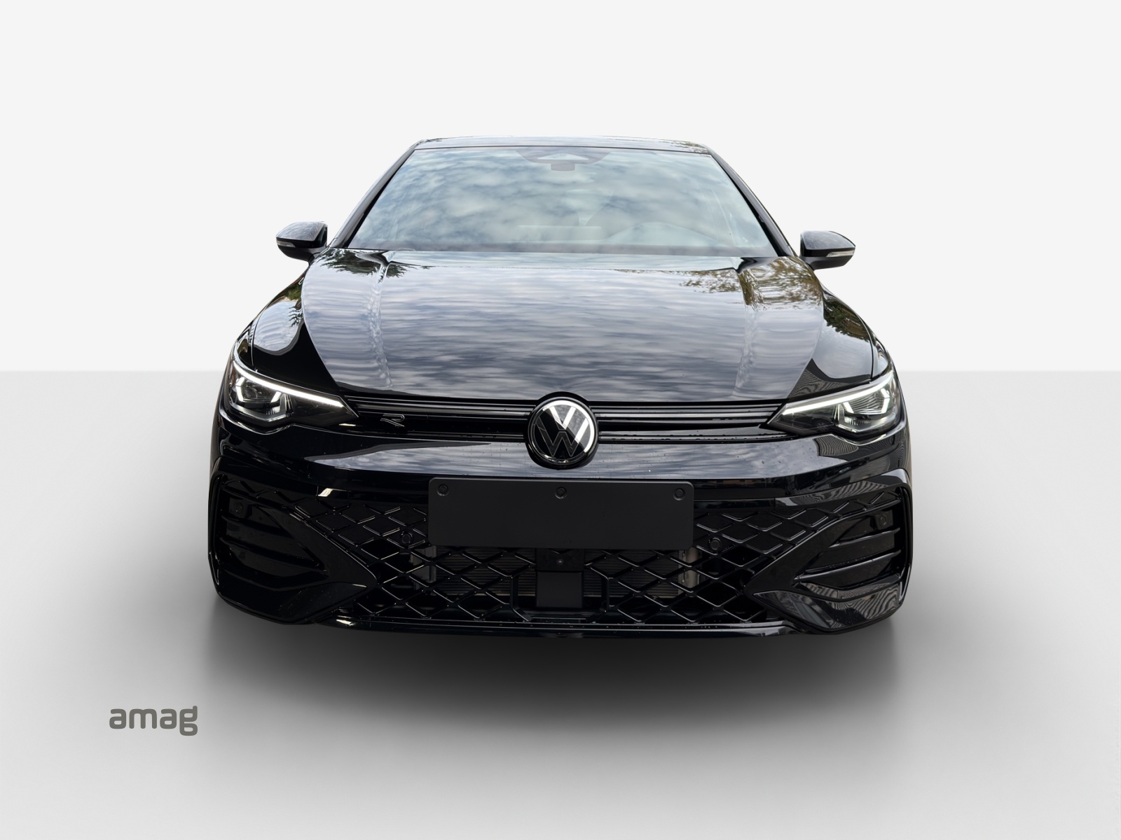 VW Golf 1.5 e TSI mHEV R-Line DSG-image-6