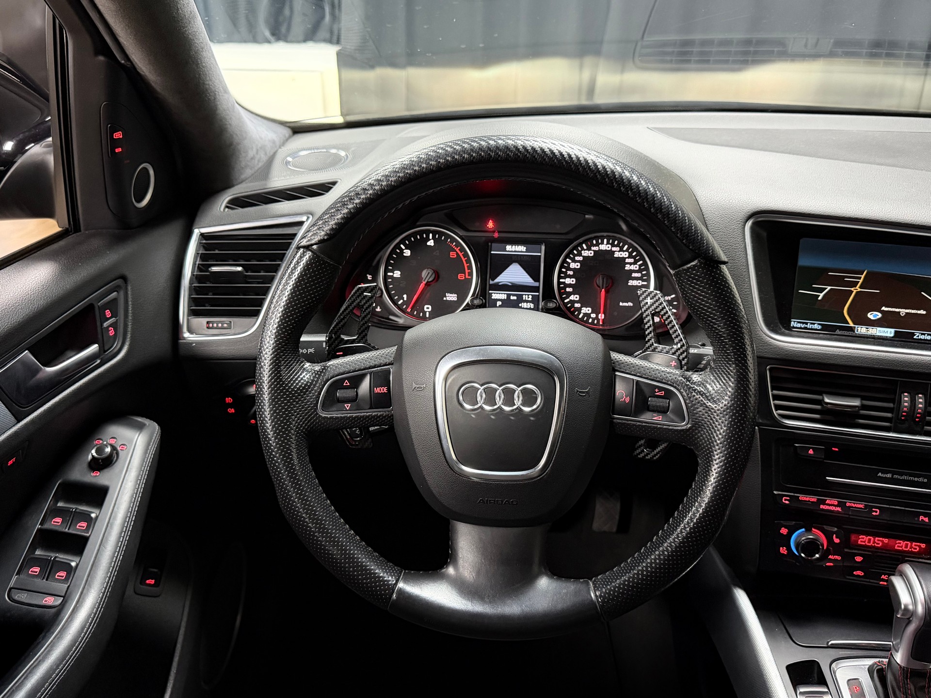 AUDI Q5 3.0 TDI quattro S-tronic ABT-image-15