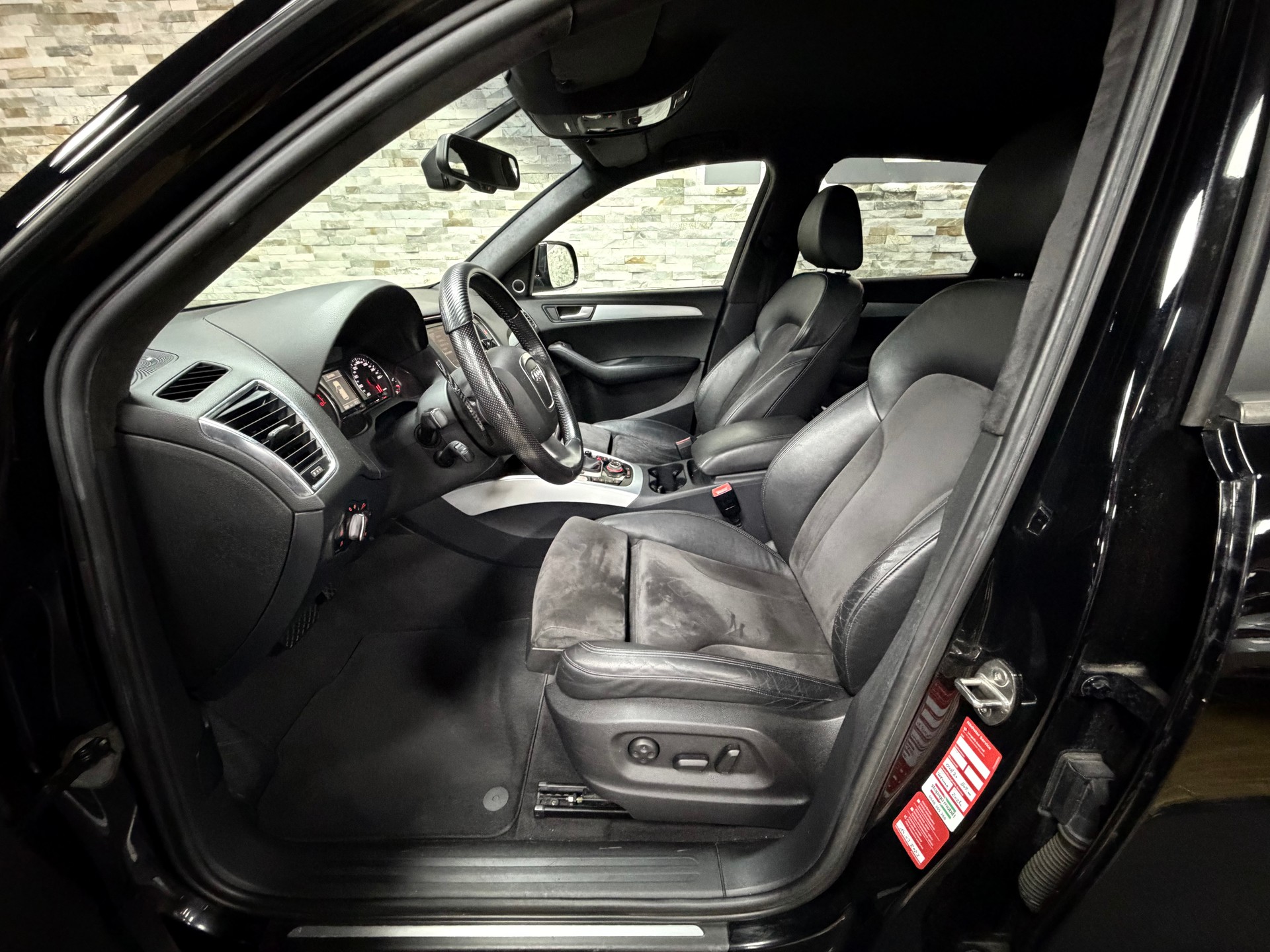 AUDI Q5 3.0 TDI quattro S-tronic ABT-image-12