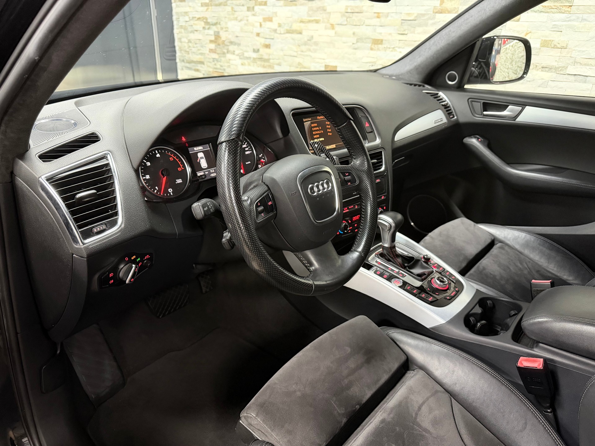 AUDI Q5 3.0 TDI quattro S-tronic ABT-image-14