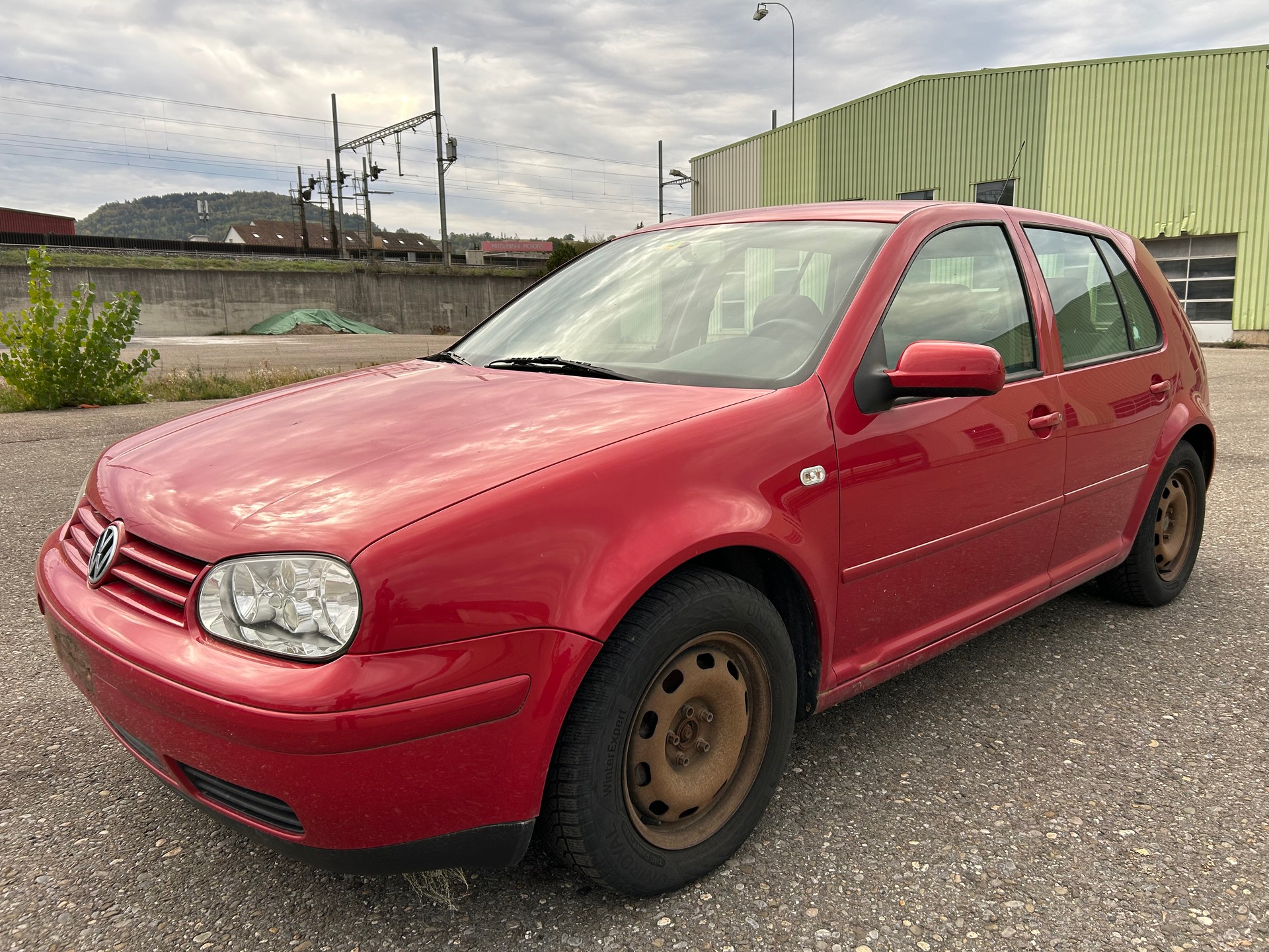 VW GOLF-image-0