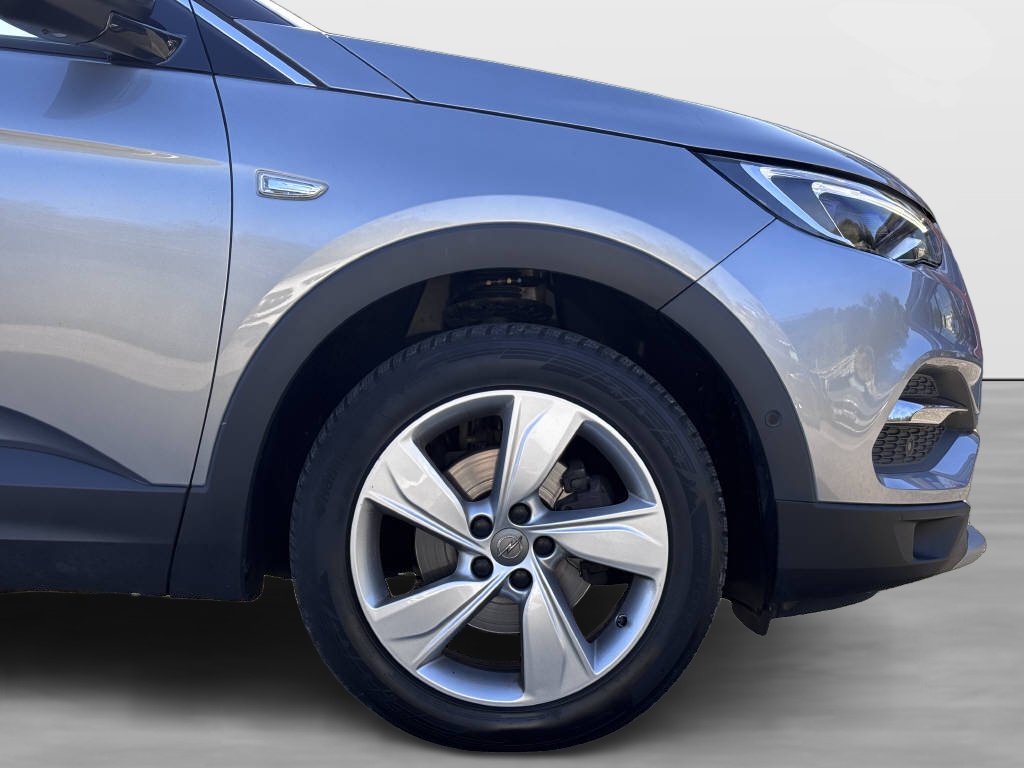 OPEL Grandland X 1.2 T Ultimate-image-8