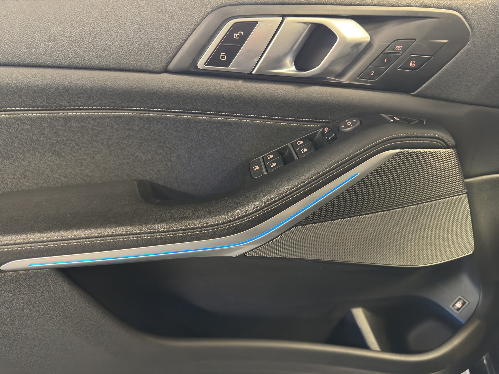 BMW X5 45e xDrive M Sport-image-12
