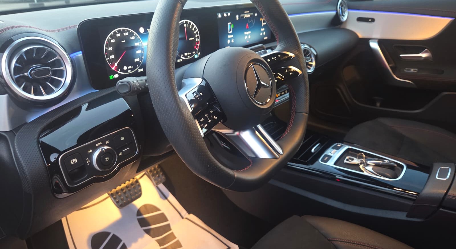MERCEDES-BENZ CLA Shooting Brake 250 e 8G-DCT-image-11