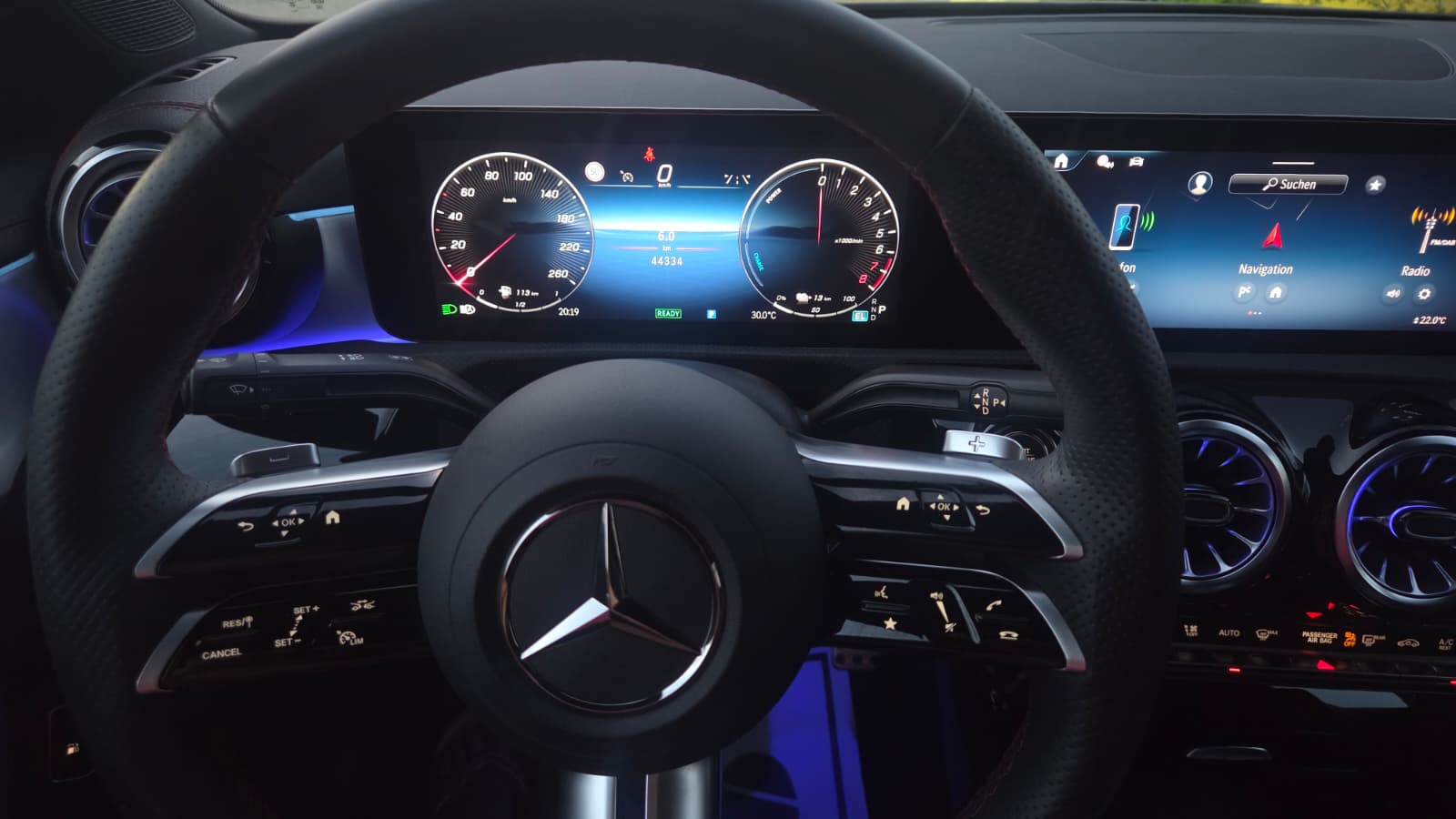 MERCEDES-BENZ CLA Shooting Brake 250 e 8G-DCT-image-9