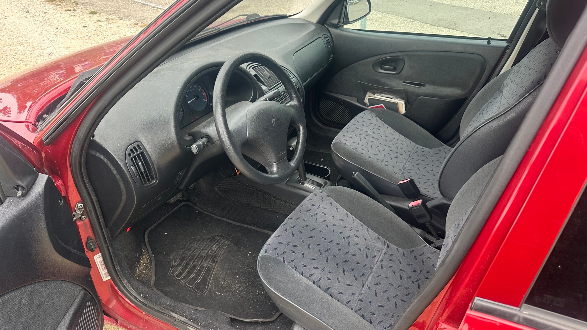 CITROEN SAXO-image-12
