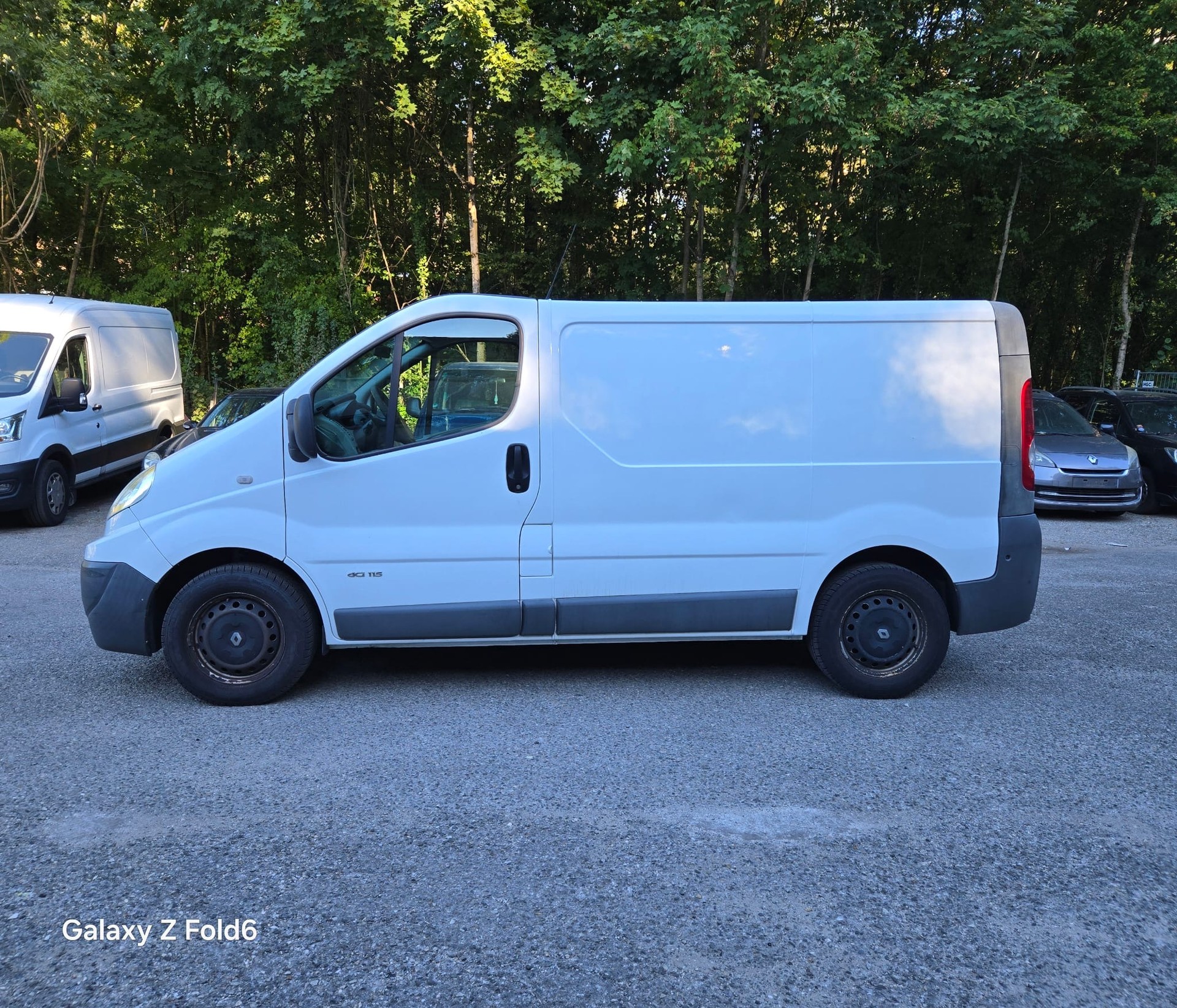 RENAULT Trafic 2.0 dCi 115 2.9t L1H1-image-4