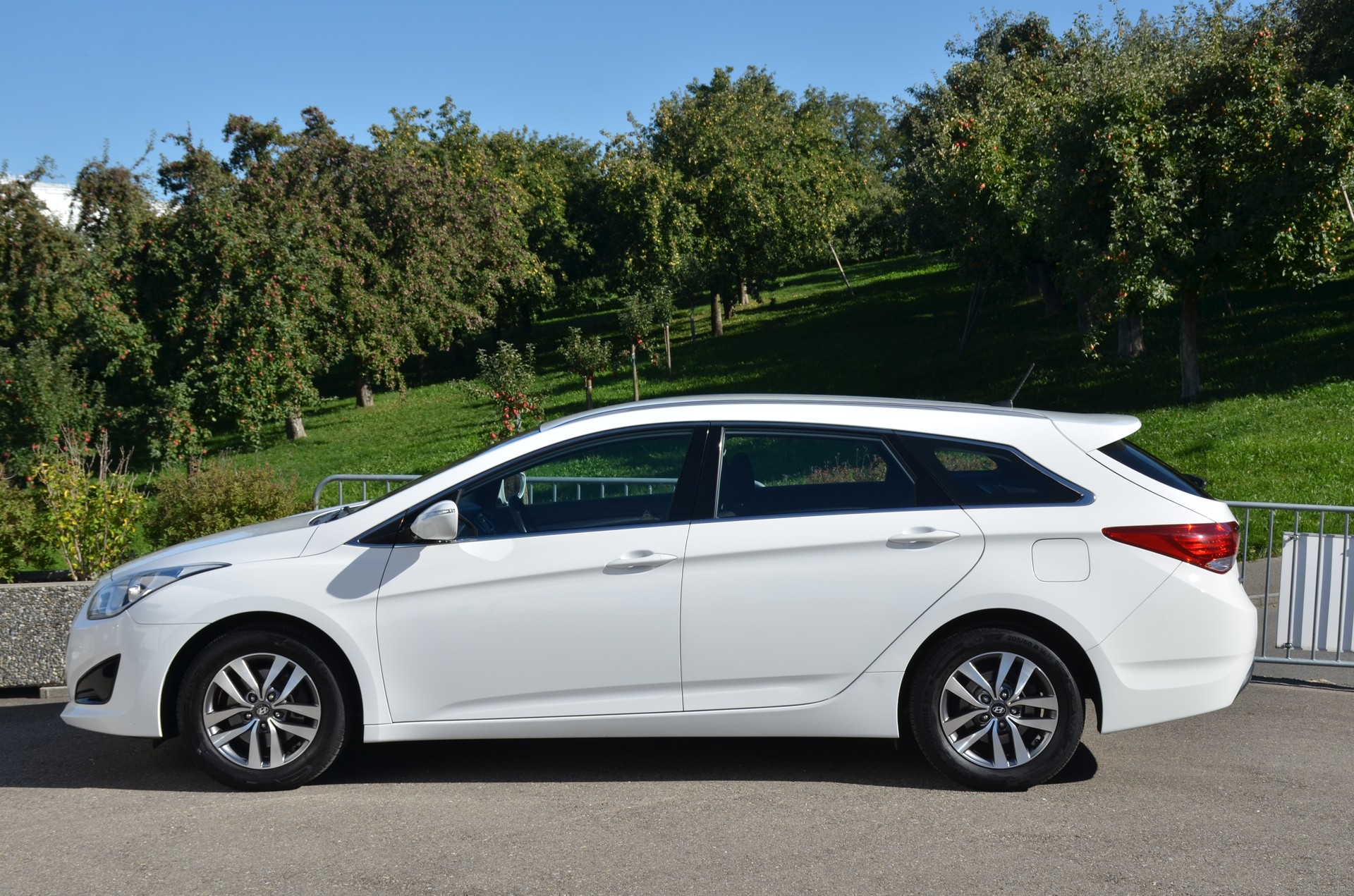 HYUNDAI i40 Wagon 1.6 GDI ISG Comfort-image-5