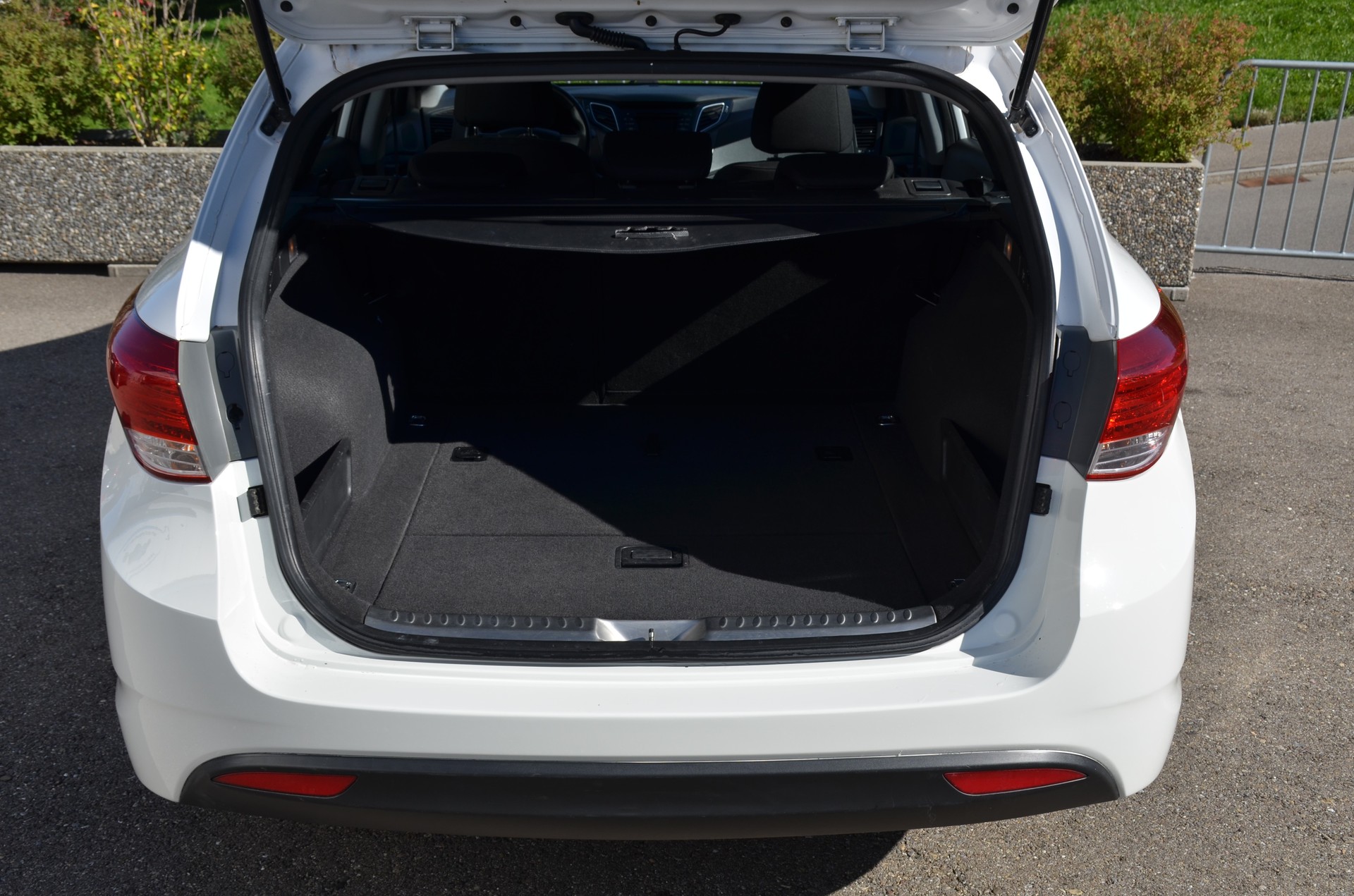 HYUNDAI i40 Wagon 1.6 GDI ISG Comfort-image-13